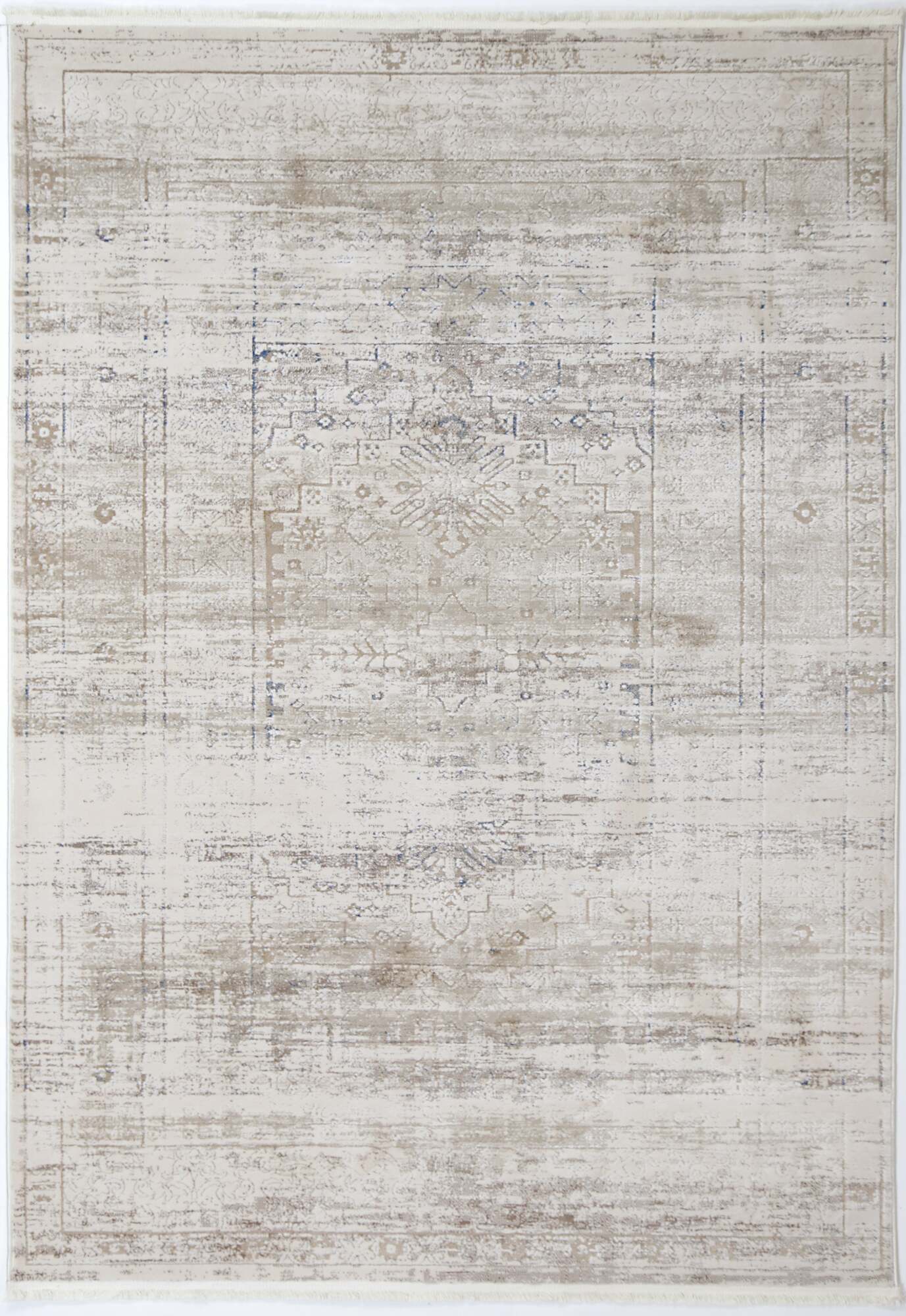 Bari Traditional Fringed Rug