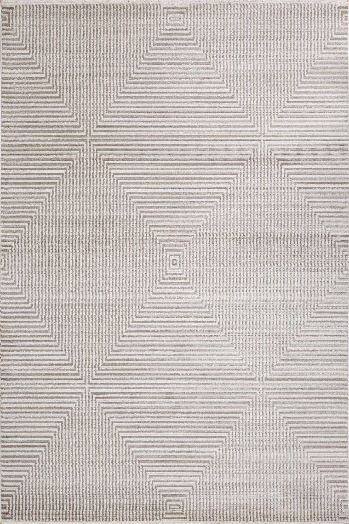Large View Lukas Diamond Geometric Rug