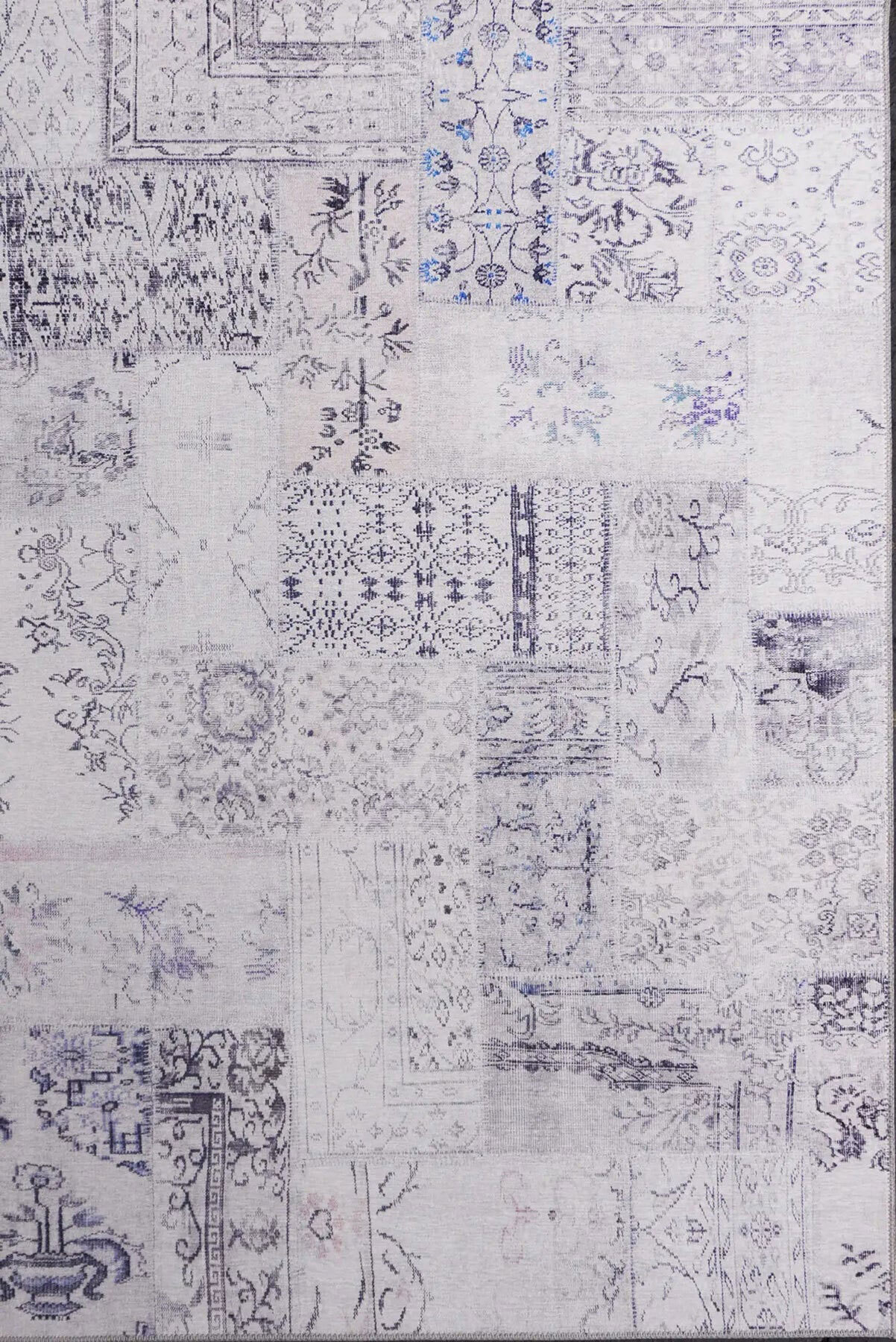 Large View Noble Traditional Patchwork Rug