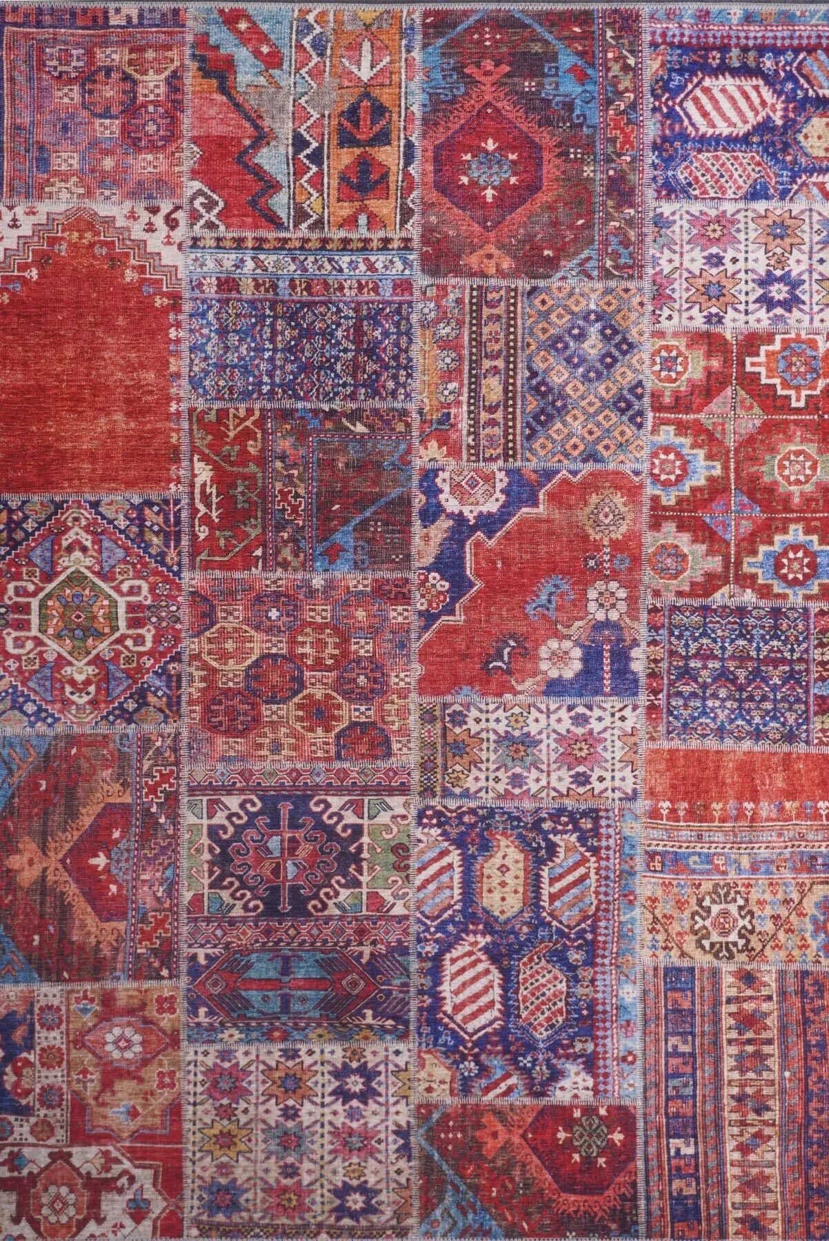 Large View Noble Traditional Patchwork Rug
