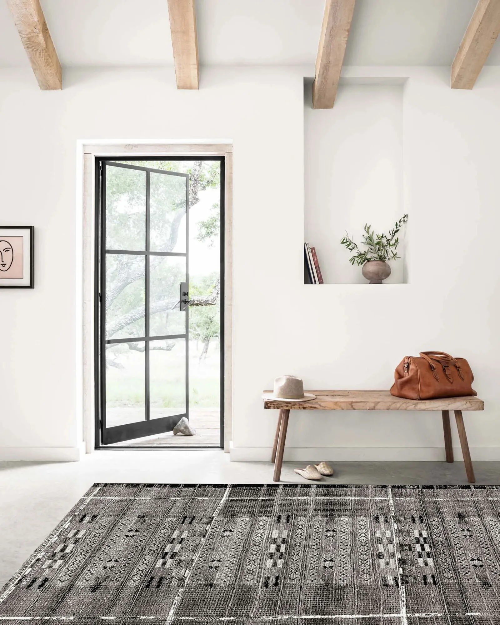 Aperto Black Tribal Pattern Rug