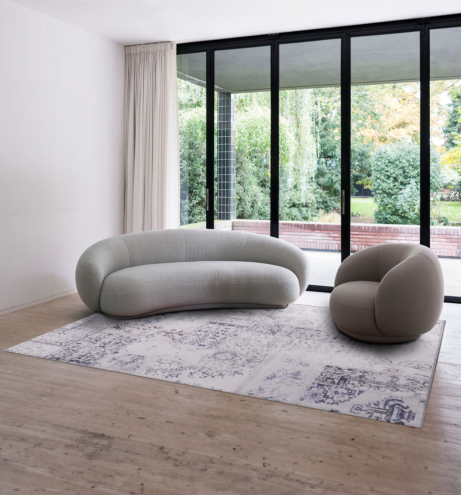 Large View Noble Traditional Patchwork Rug