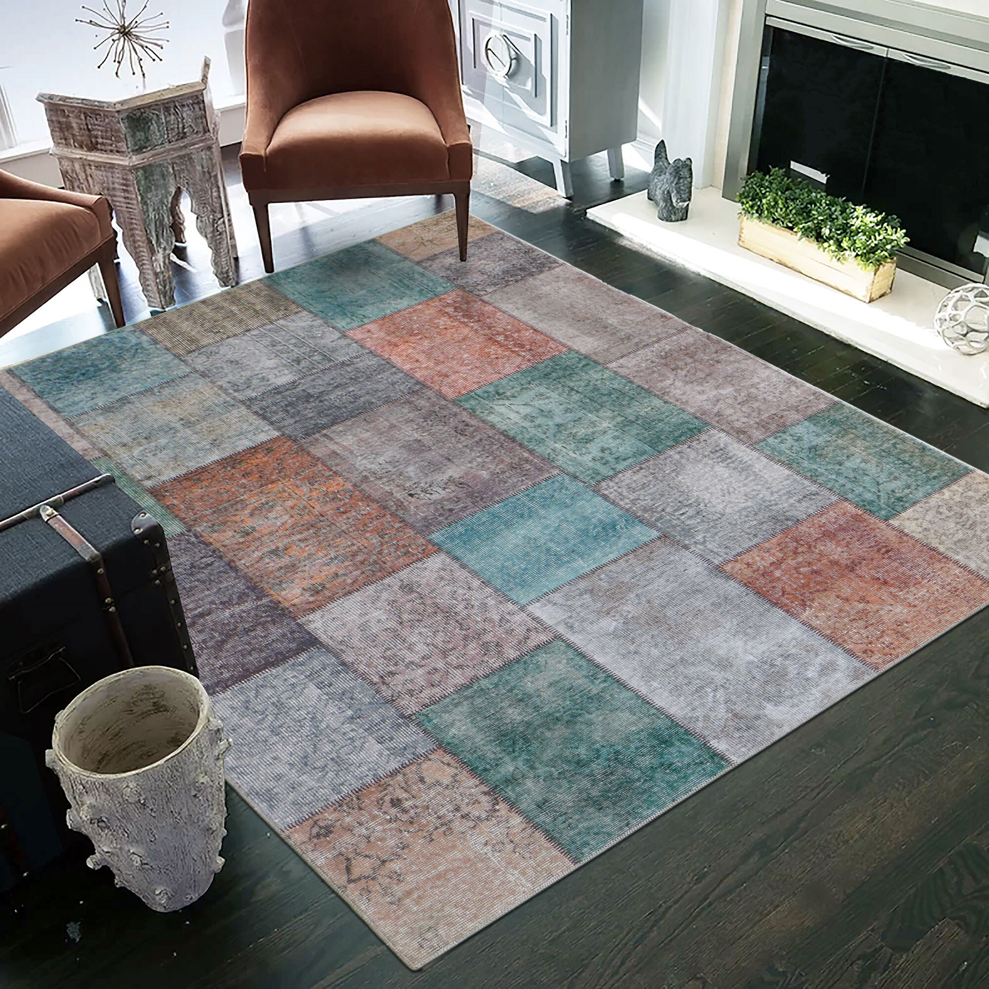 Large View Noble Traditional Patchwork Rug