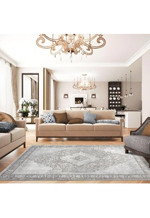 Fendi Traditional Medallion Rug