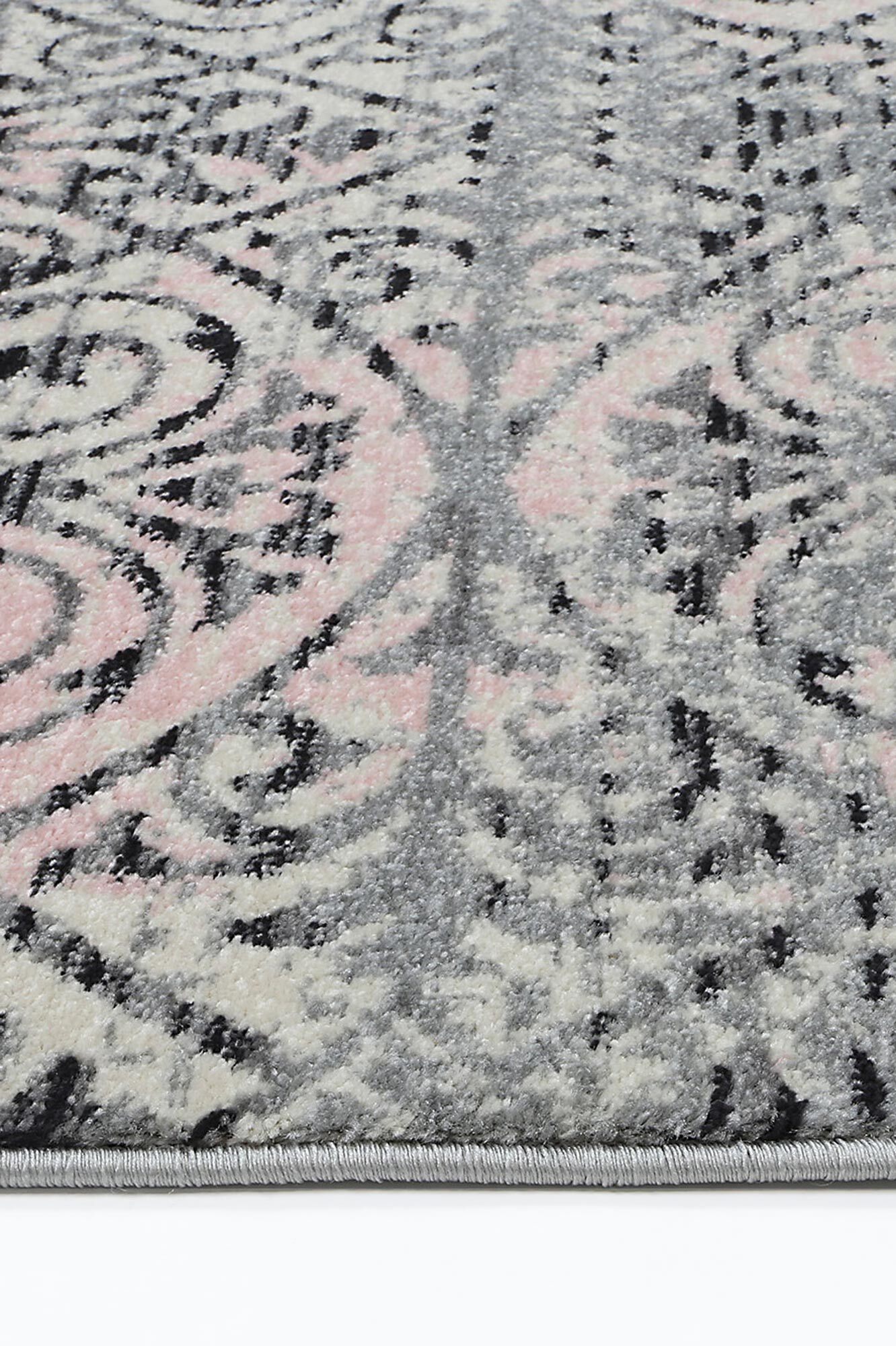 Large View Donna Traditional Lattice Rug