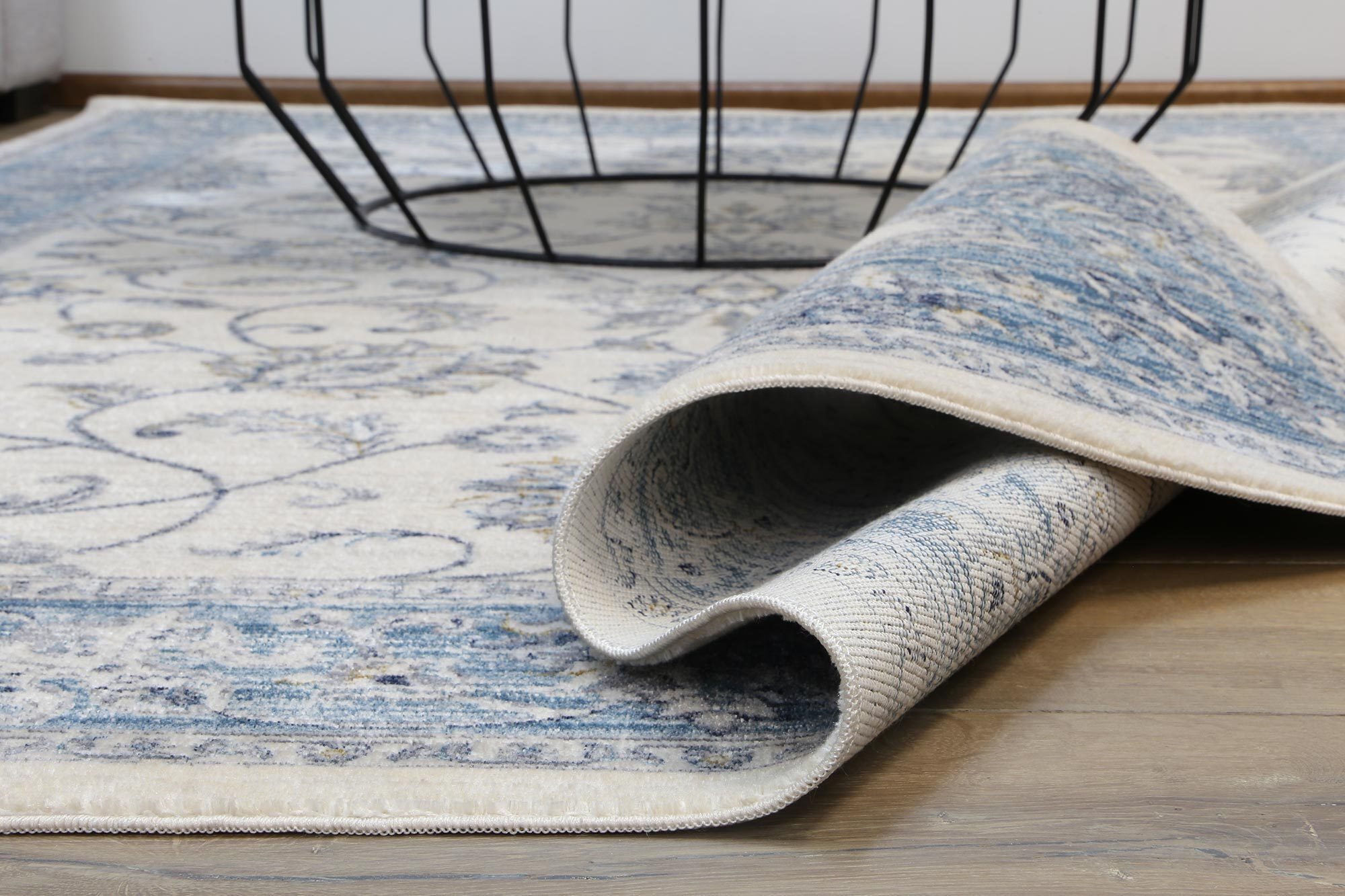 AME-6973A-Cre-Blu