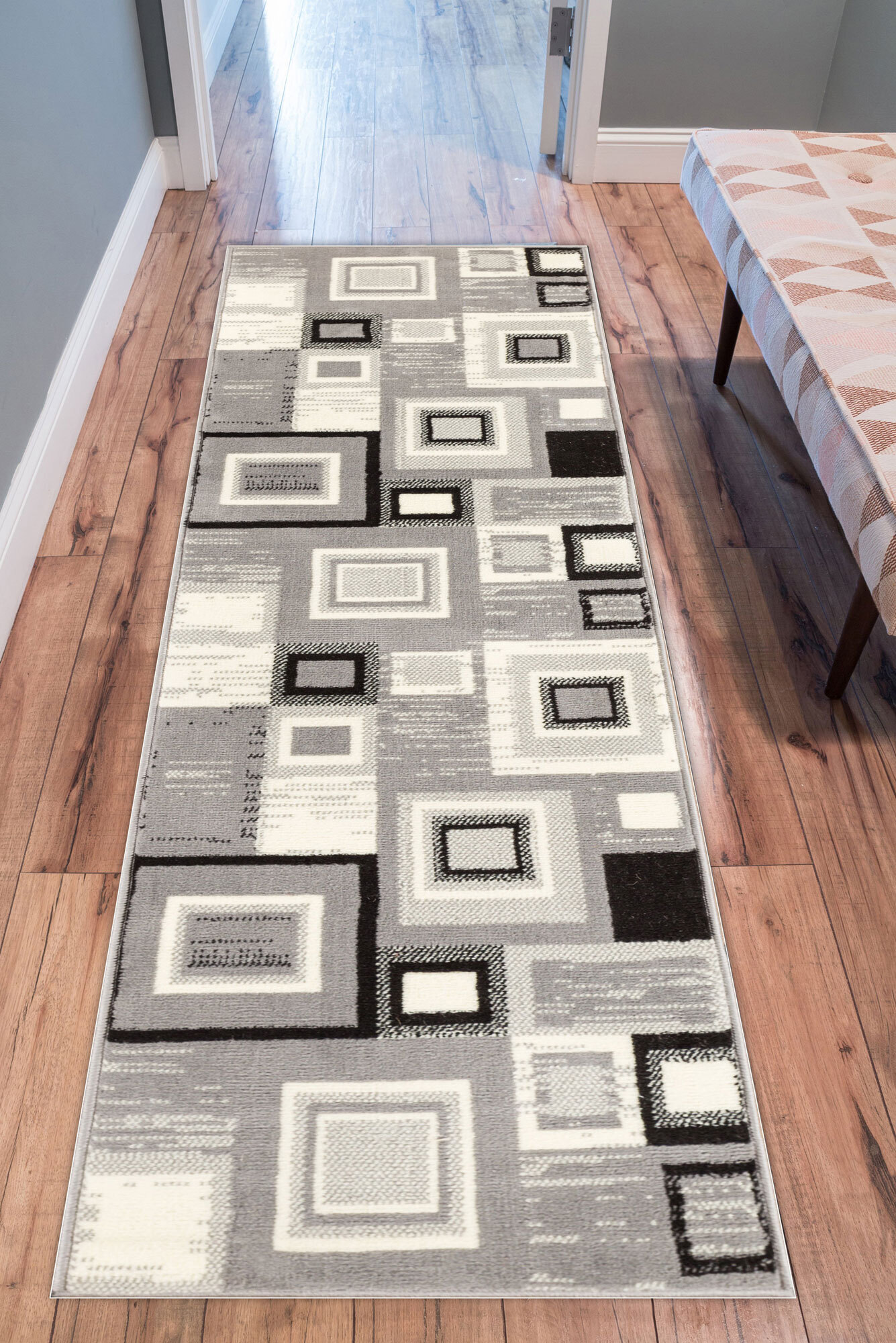 Large View Axel Modern Square Pattern Rug