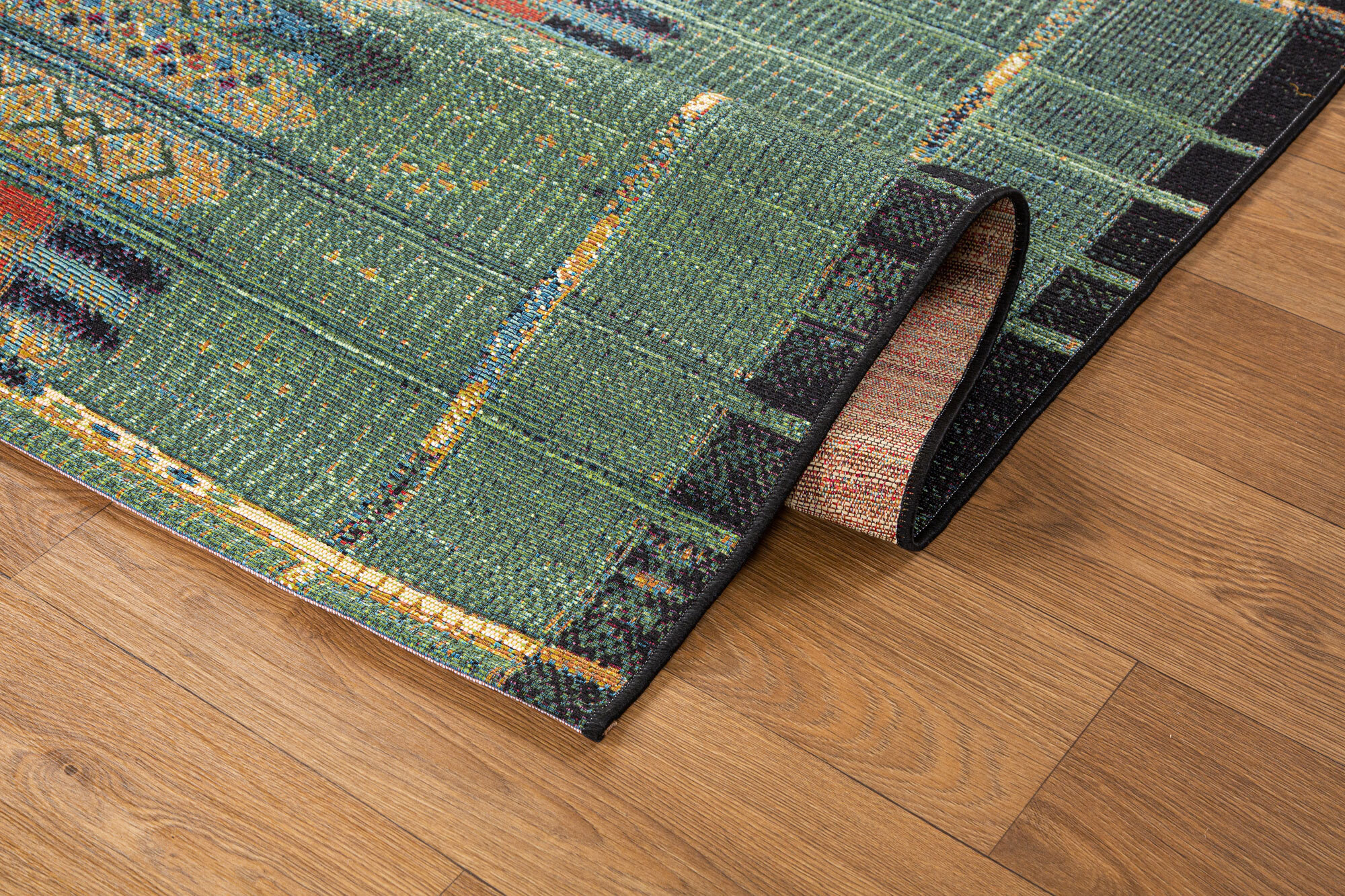 Aperto Green Tribal Pattern Rug