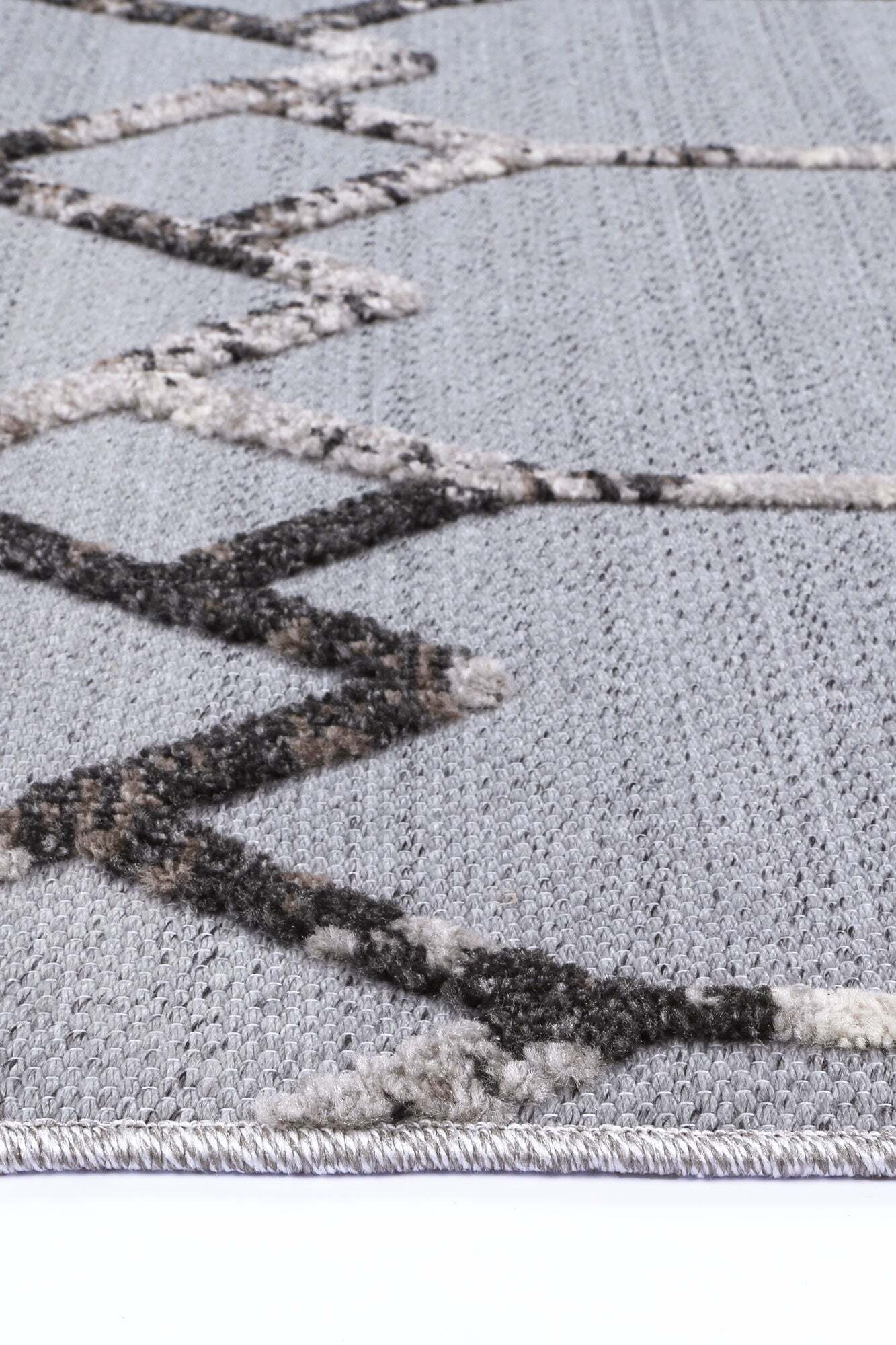 Large View Ariel Moroccan Trellis Fringed Rug