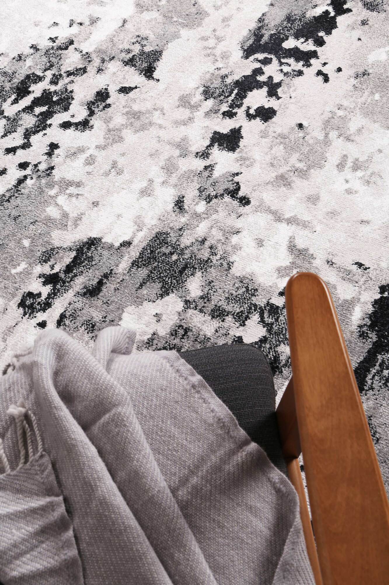 Bello Modern Abstract Rug