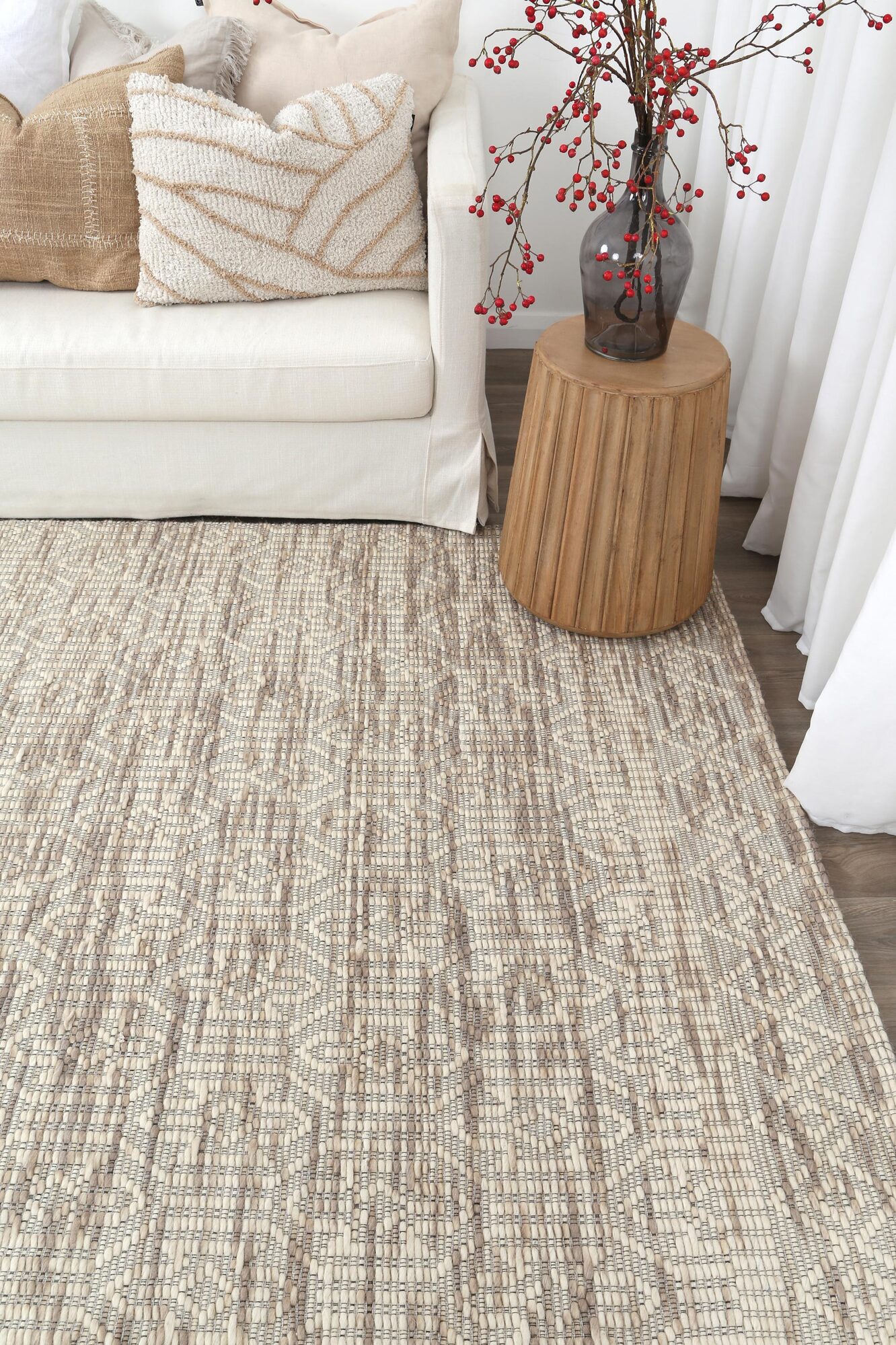 Large View Chea Geometric Wool Rug