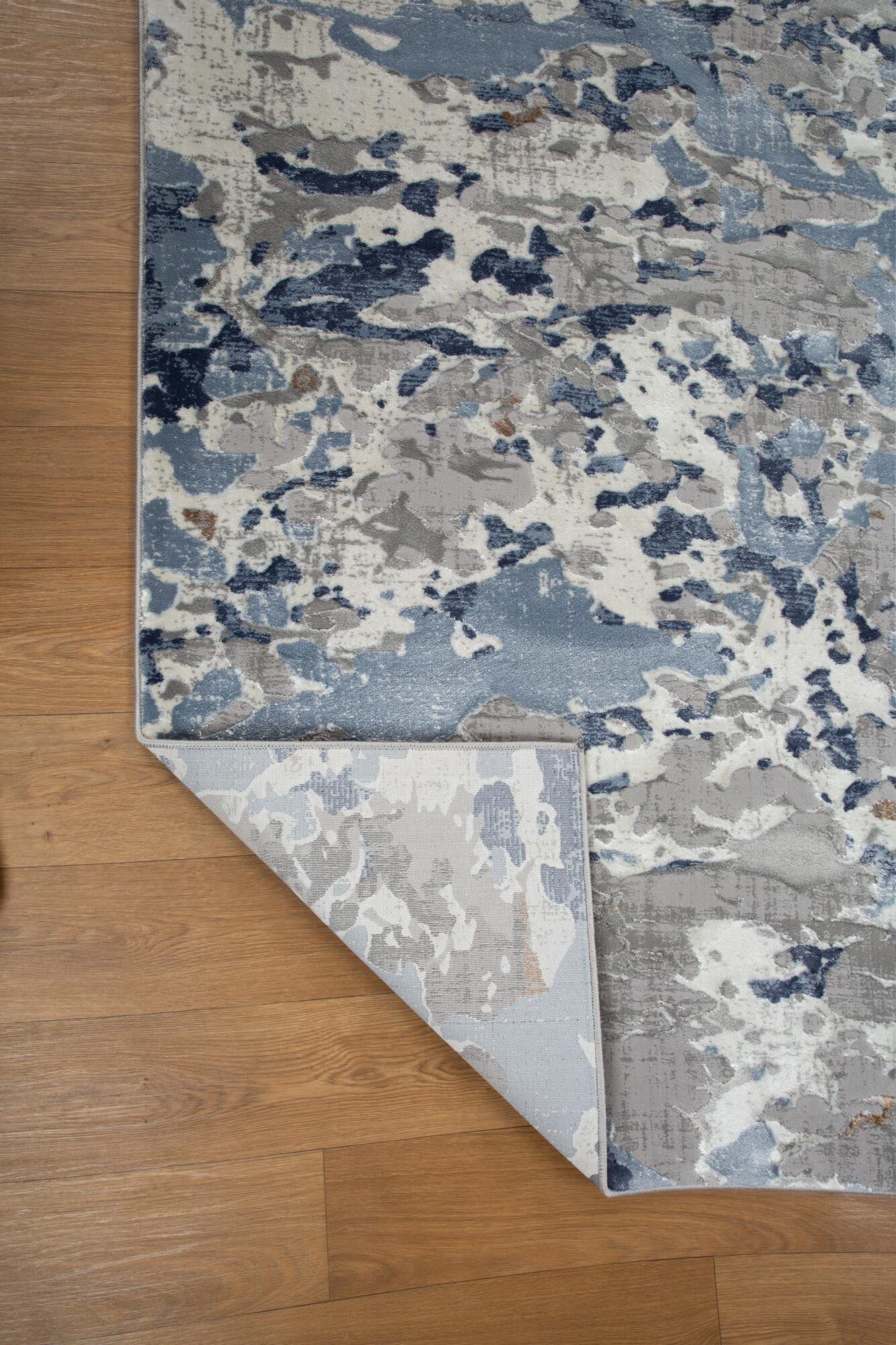 Large View Cloud Modern Abstract Rug