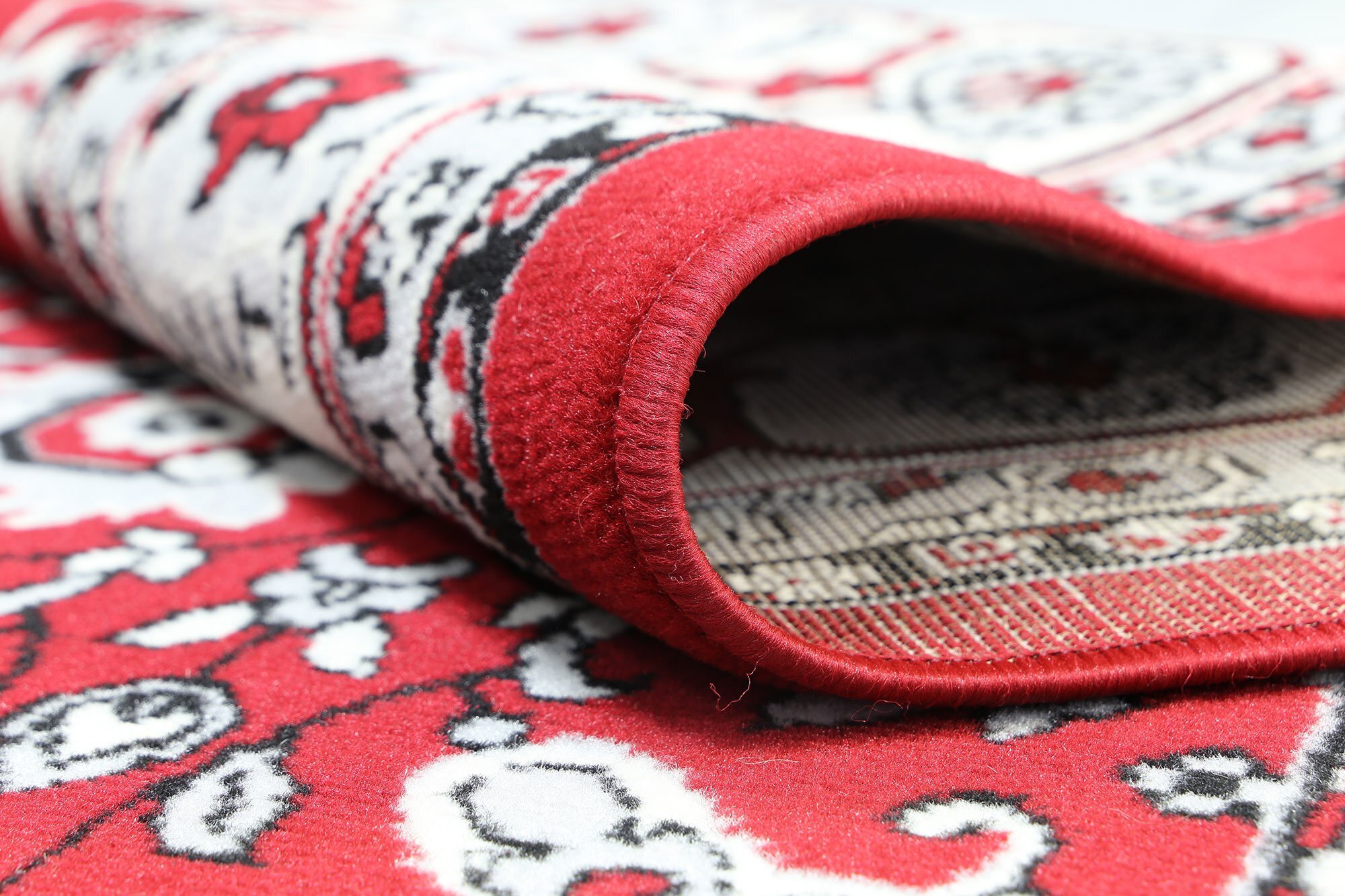 Large View Emma Red Traditional Floral Rug