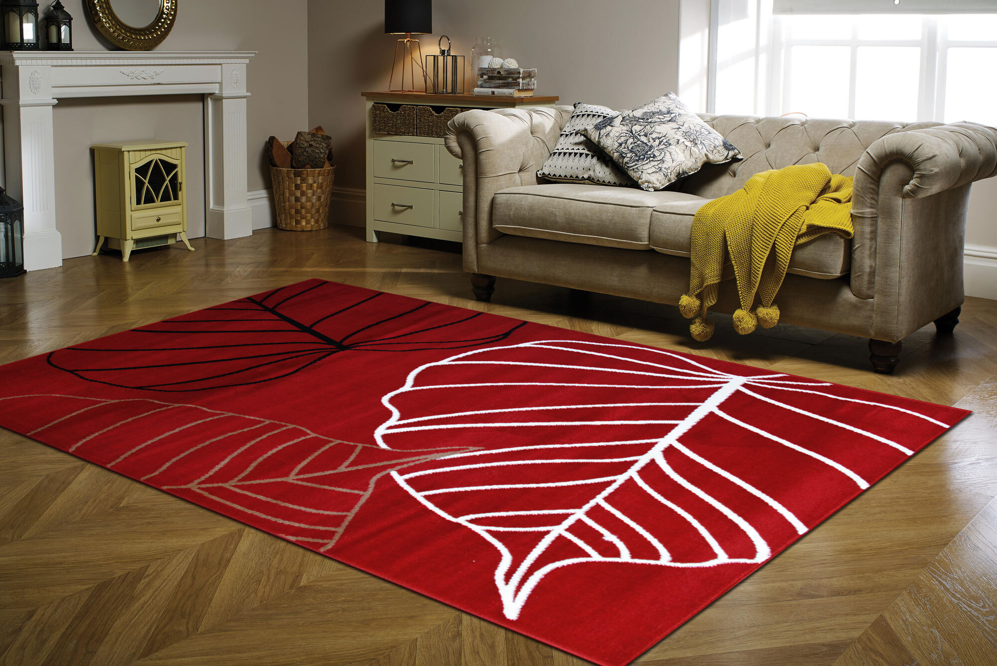 Large View Gil Modern Red Leaf Pattern Rug