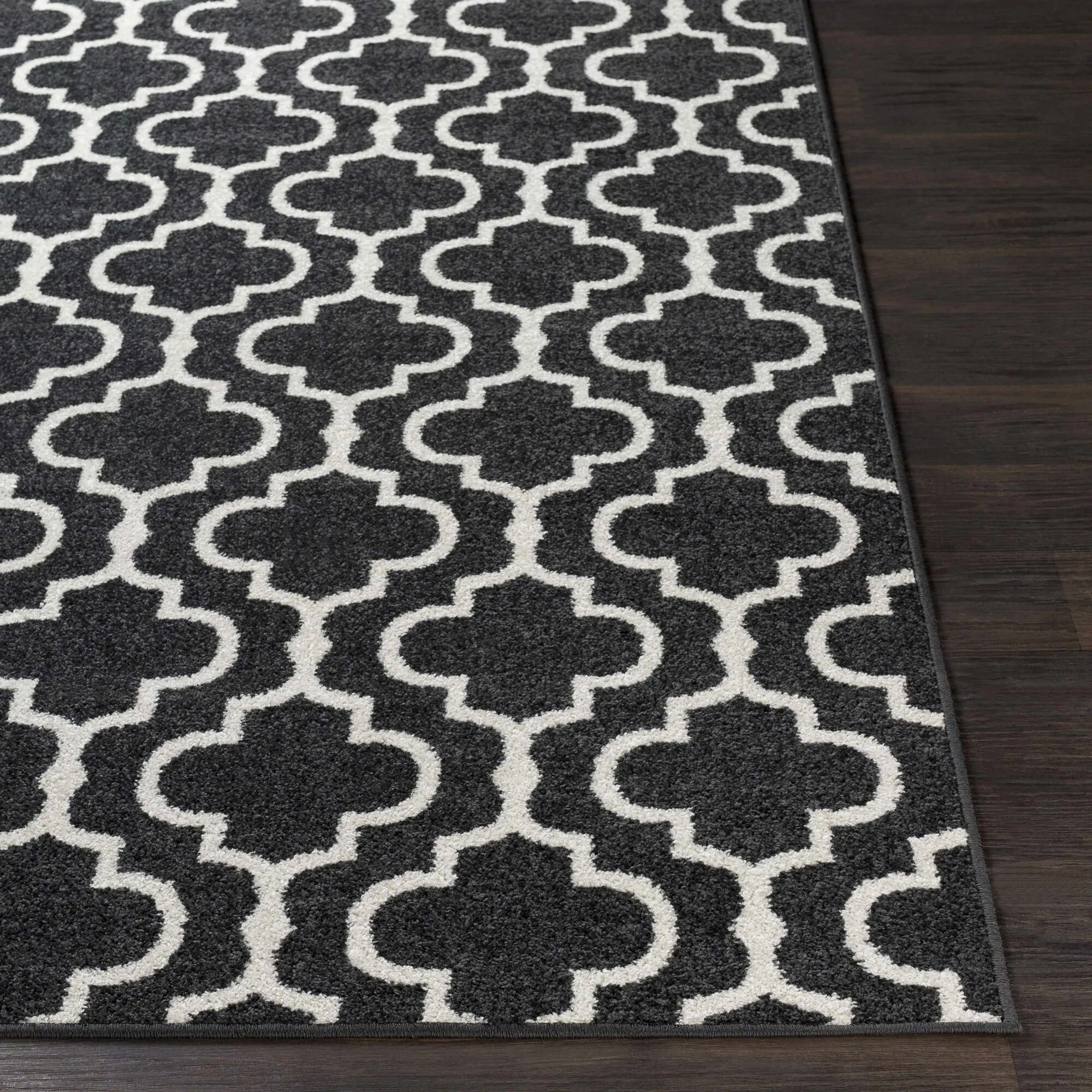 Jack Trellis Pattern Black Rug