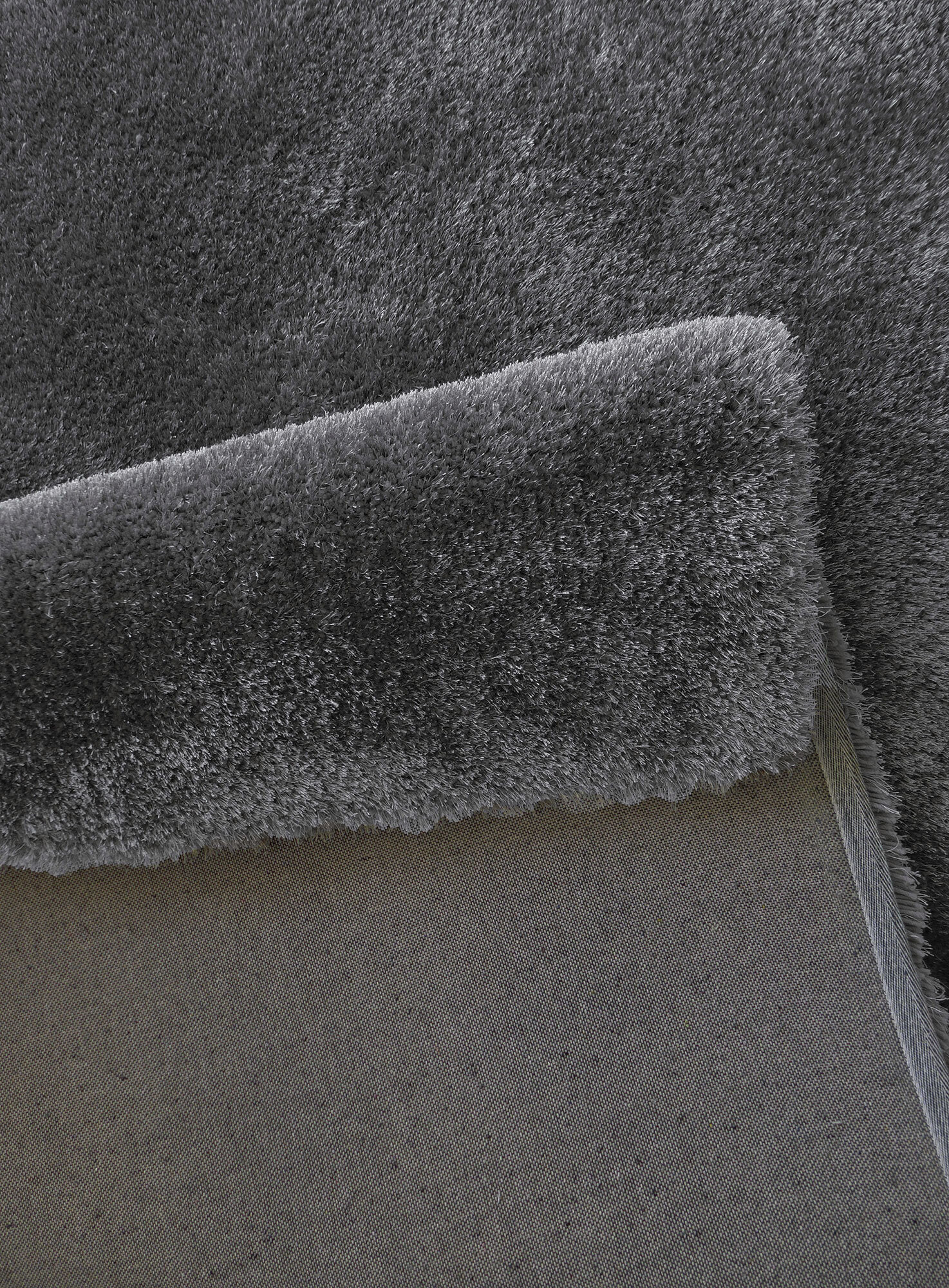 Large View Luxe Thick Plain Shaggy Rug