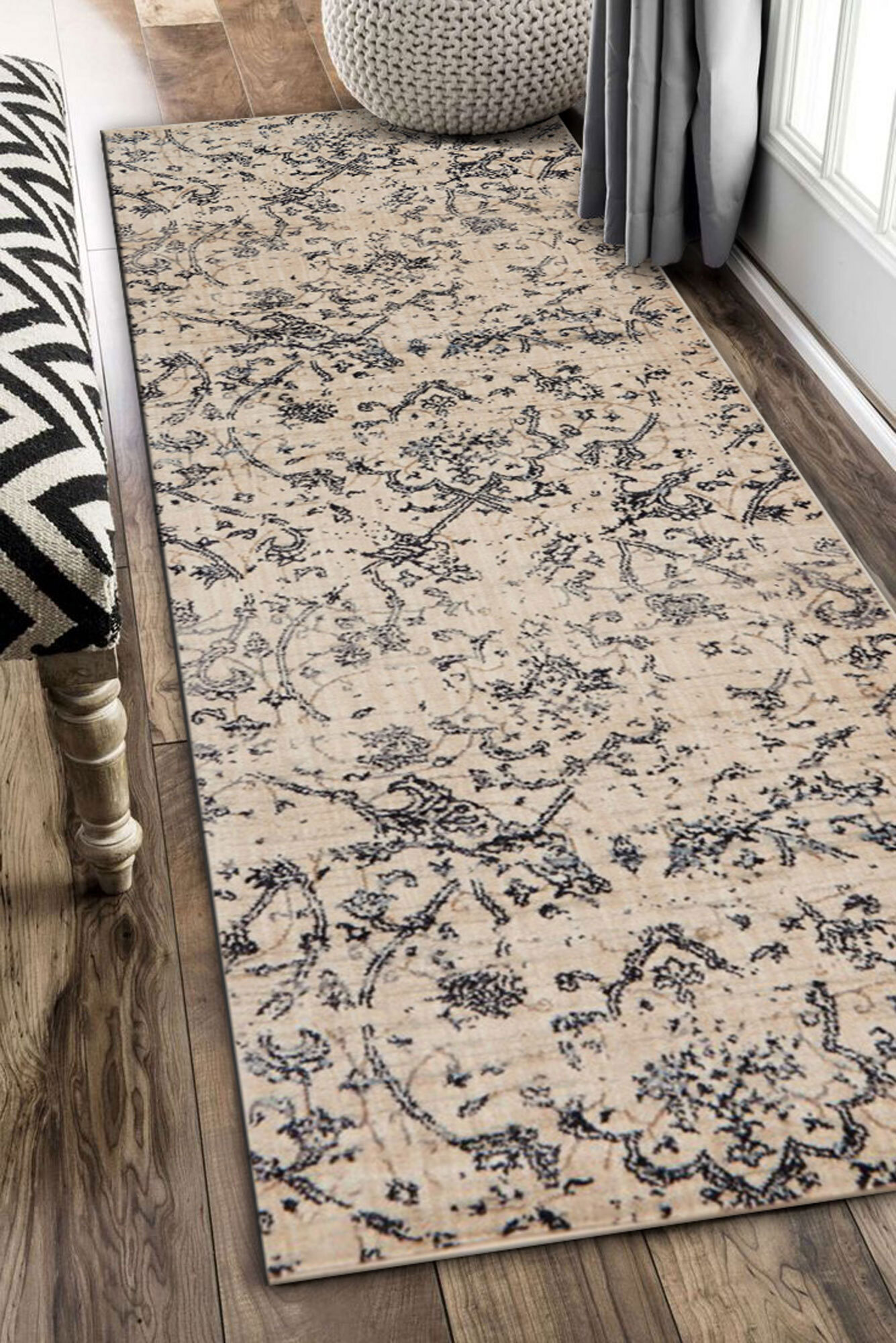 Large View Melanie Contemporary Floral Rug