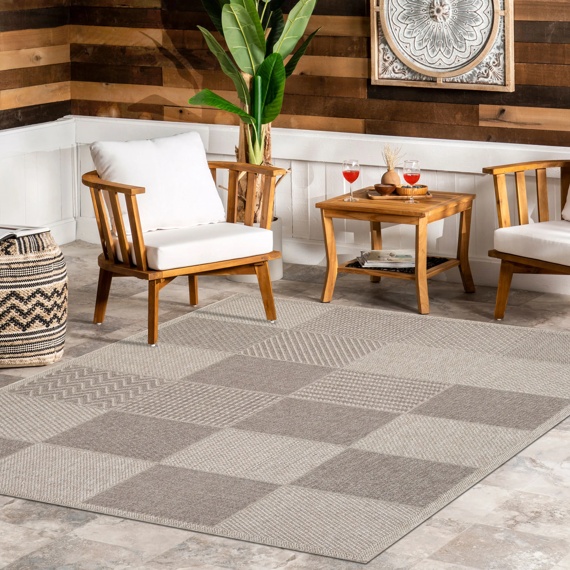 Mika Square Pattern Outdoor Rug