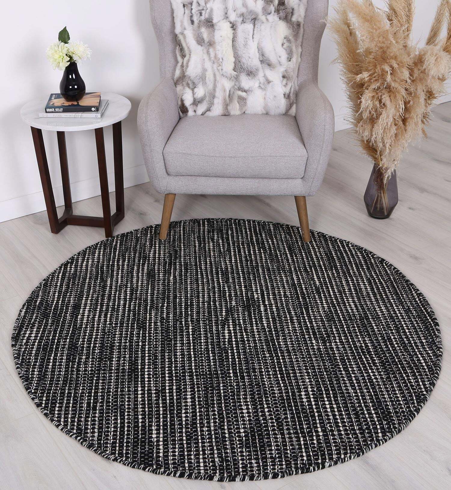 Large View Natura Black Wool Flatweave Rug