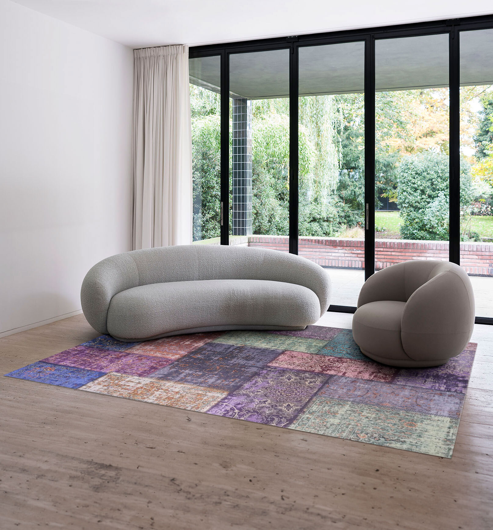 Large View Noble Traditional Patchwork Rug