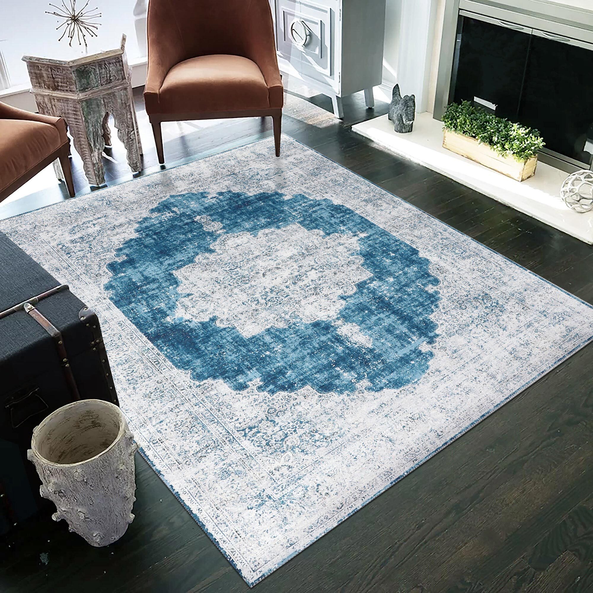 Large View Noble Traditional Medallion Rug