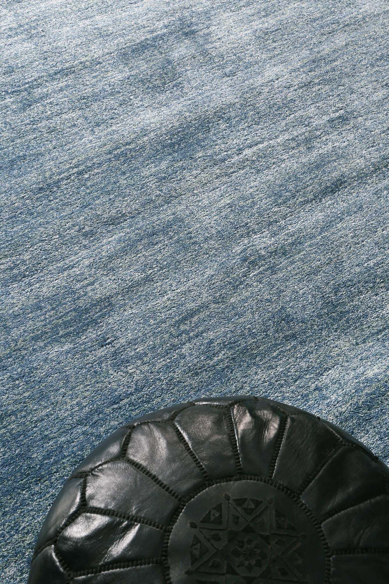 Large View Pave Plain Modern Blue Rug
