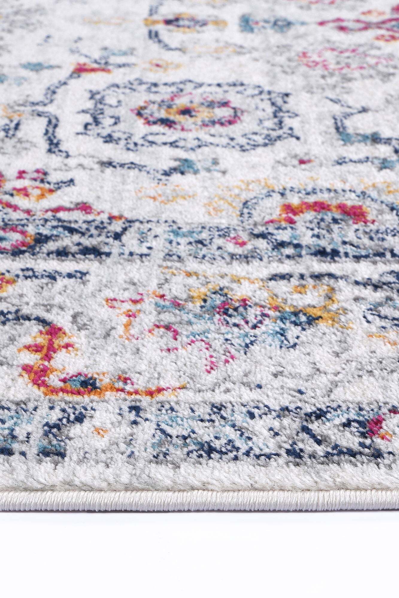 Peri Transitional Floral Border Rug