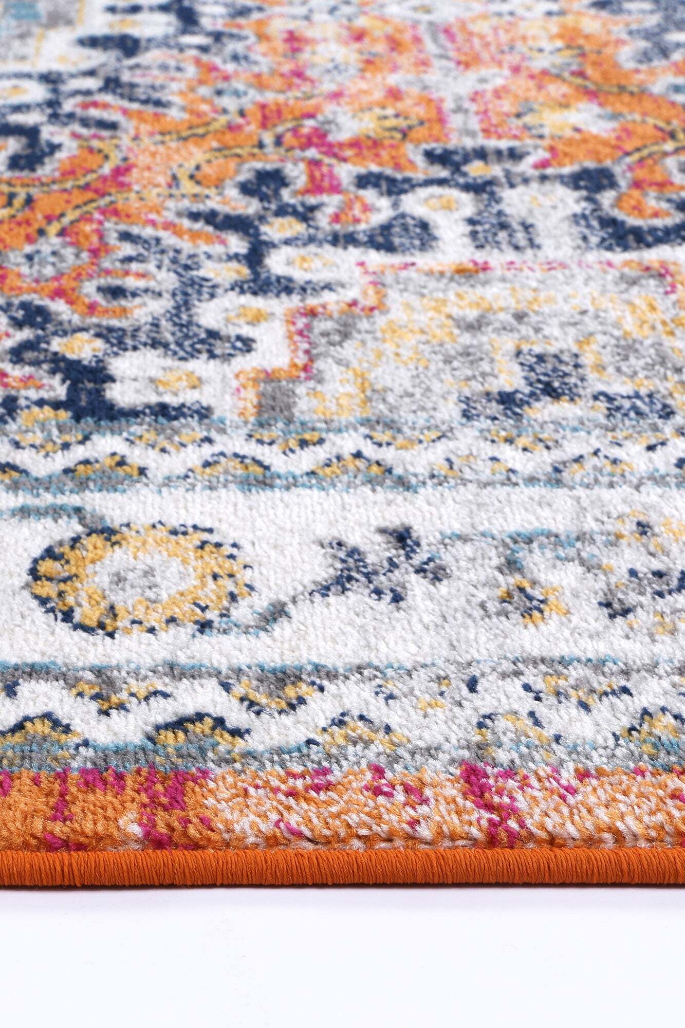 Large View Peri Traditional Medallion Rug