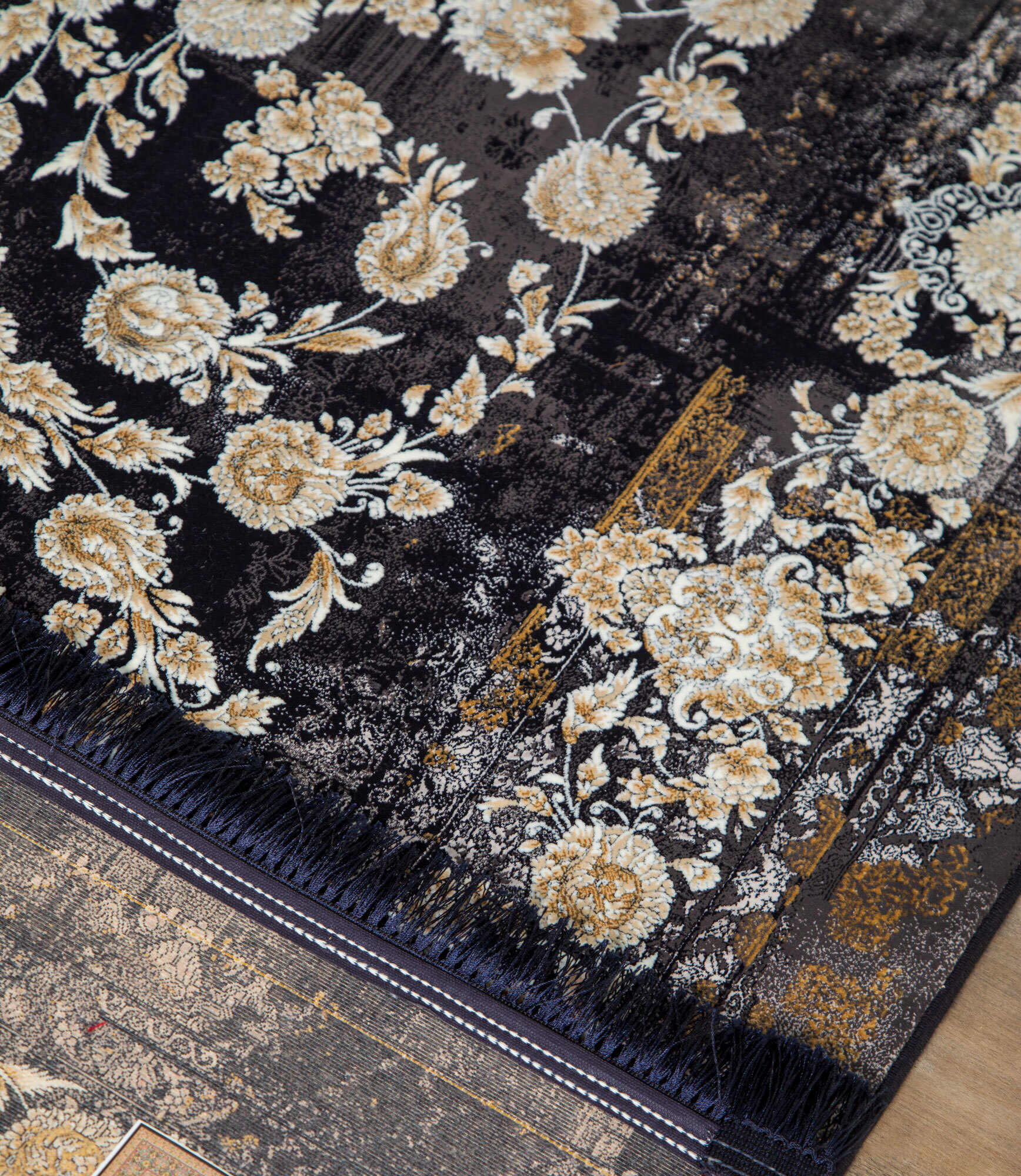 Prince Traditional Floral Rug