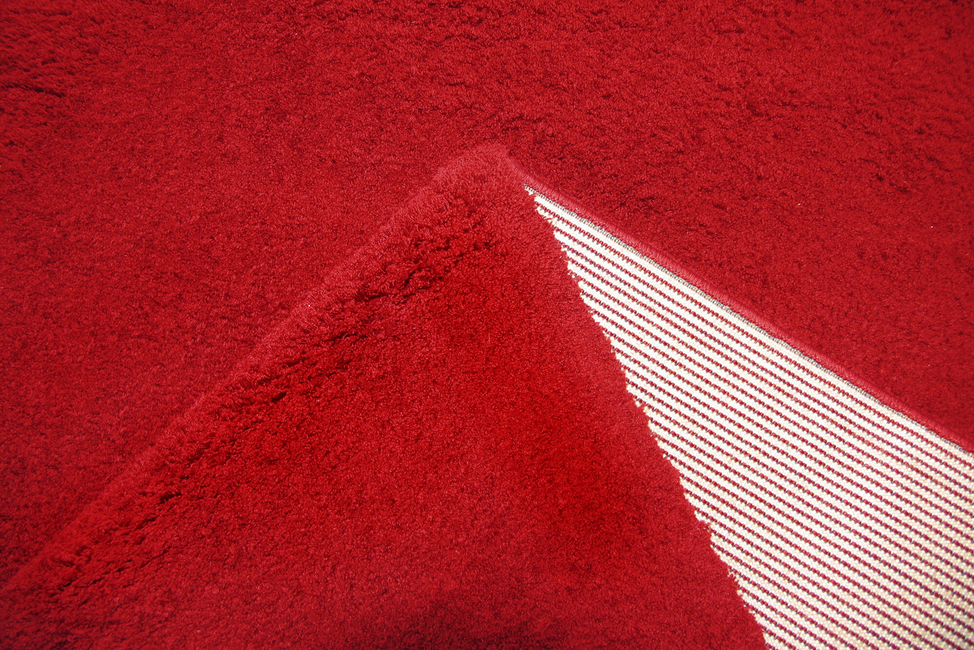 Large View Soft Plain Red Thick Shaggy Rug