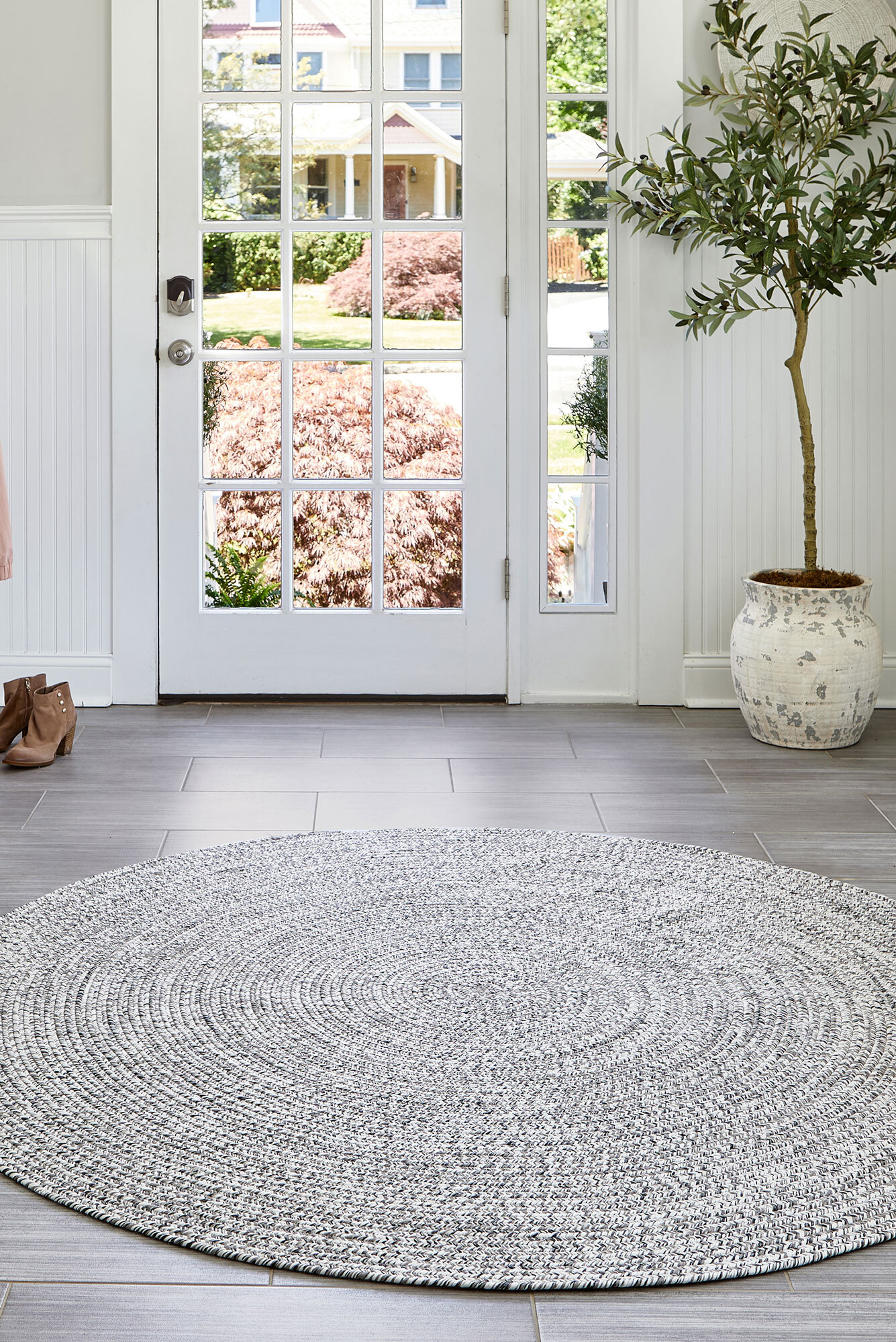 Large View San Pietro Plain Hand Braided Rug