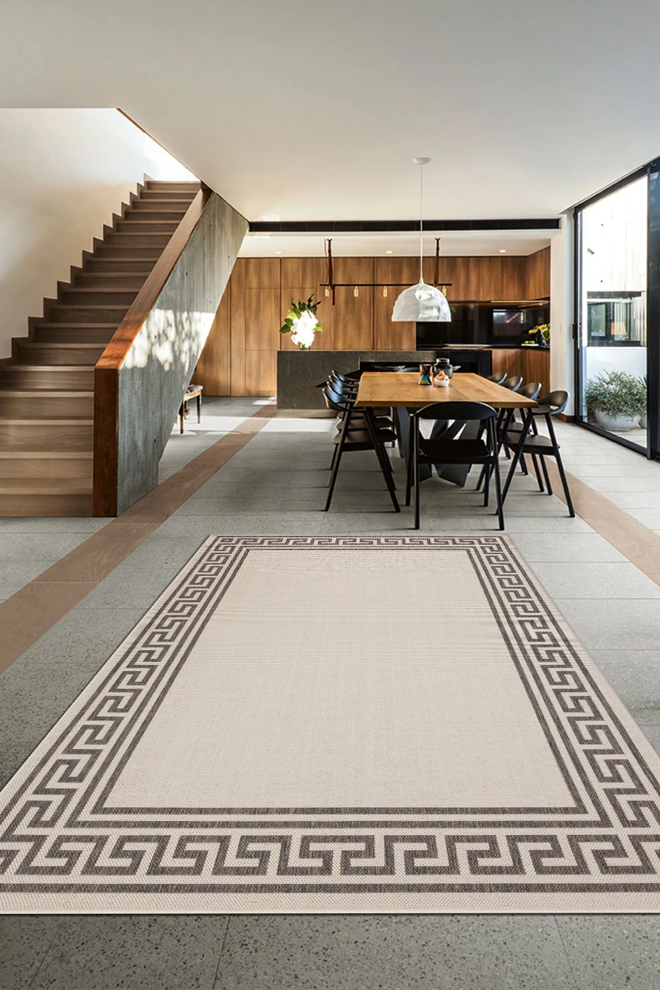 Soleil Ivory Greek Key Border Rug