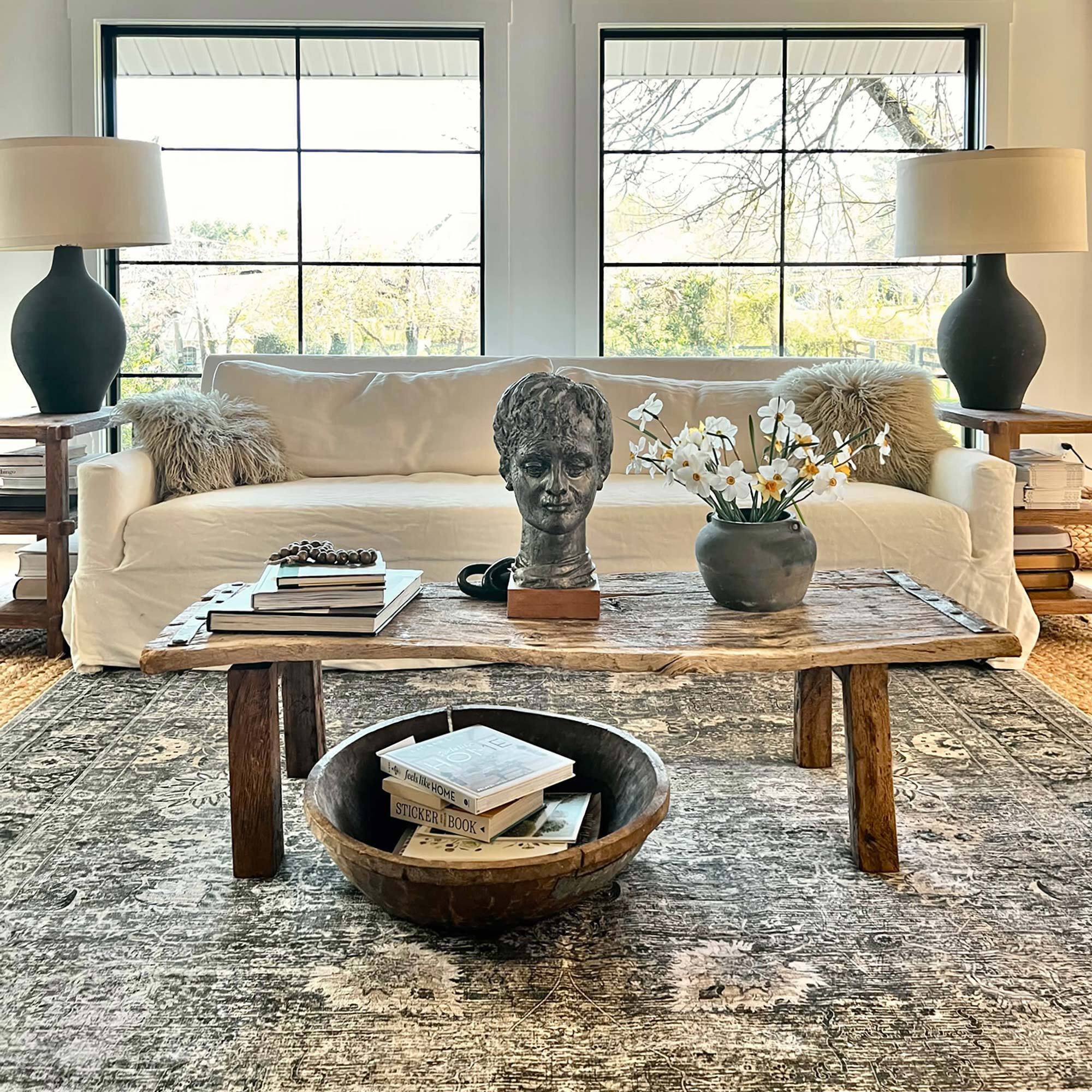 Large View Timeless Traditional Floral Rug