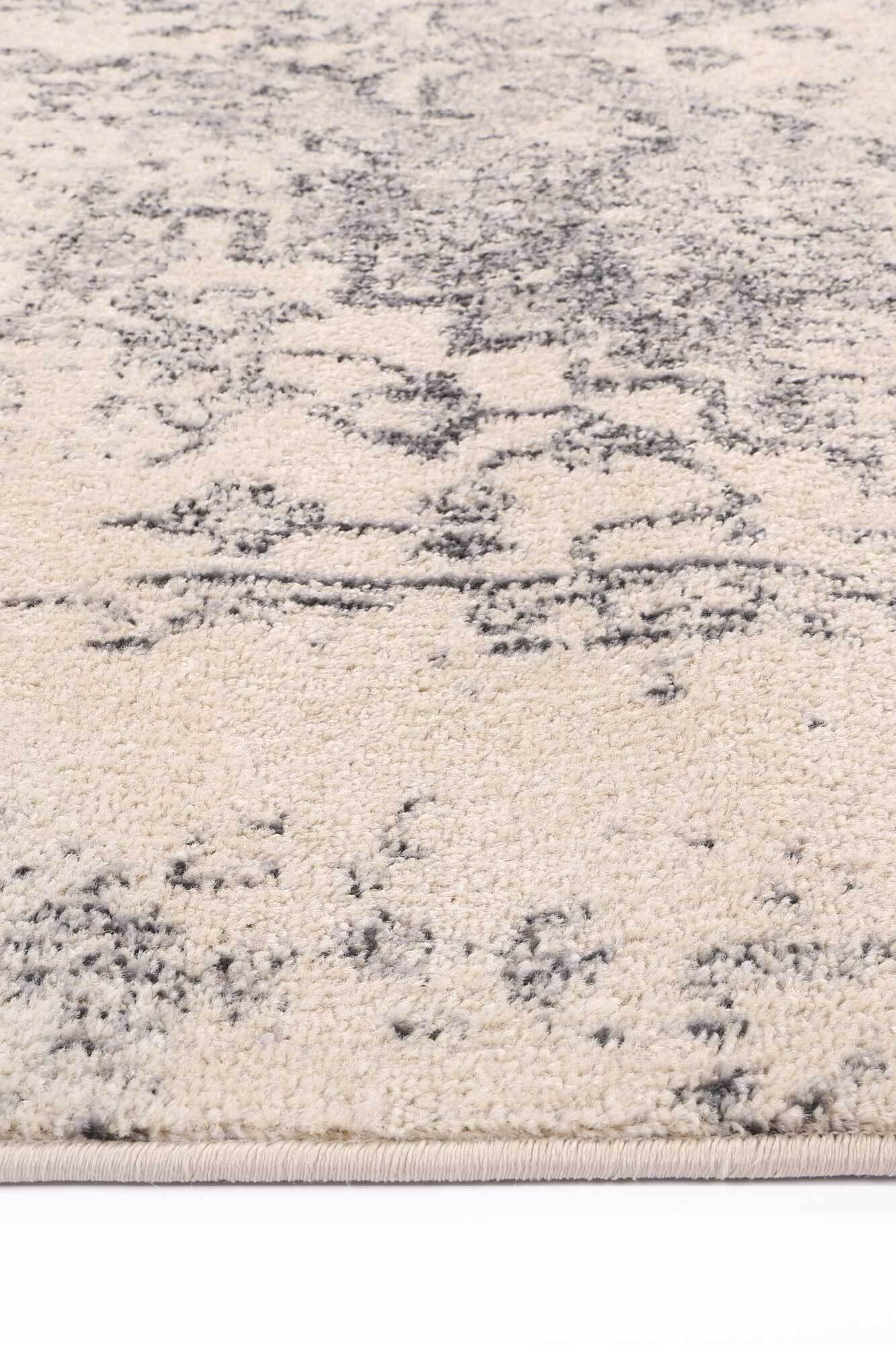 Large View Tina Traditional Medallion Rug