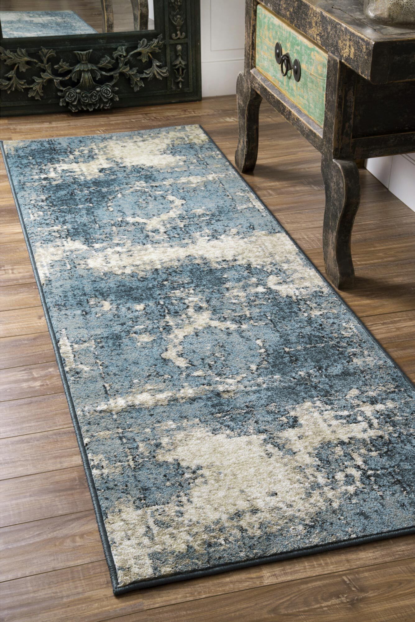 Una Blue Medallion Faded Rug