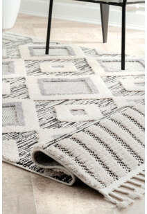 Aroma Fringed Moroccan Rug