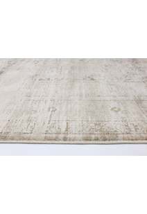 Bari Traditional Fringed Rug
