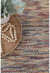 Chea Geometric Wool Rug