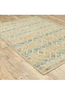 Myla Traditional Geometric Rug