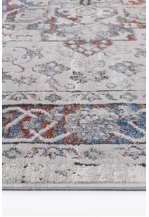 Poe Traditional Medallion Rug