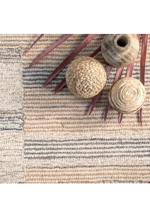 Renaissance Wool Rug REN1502-GOLD