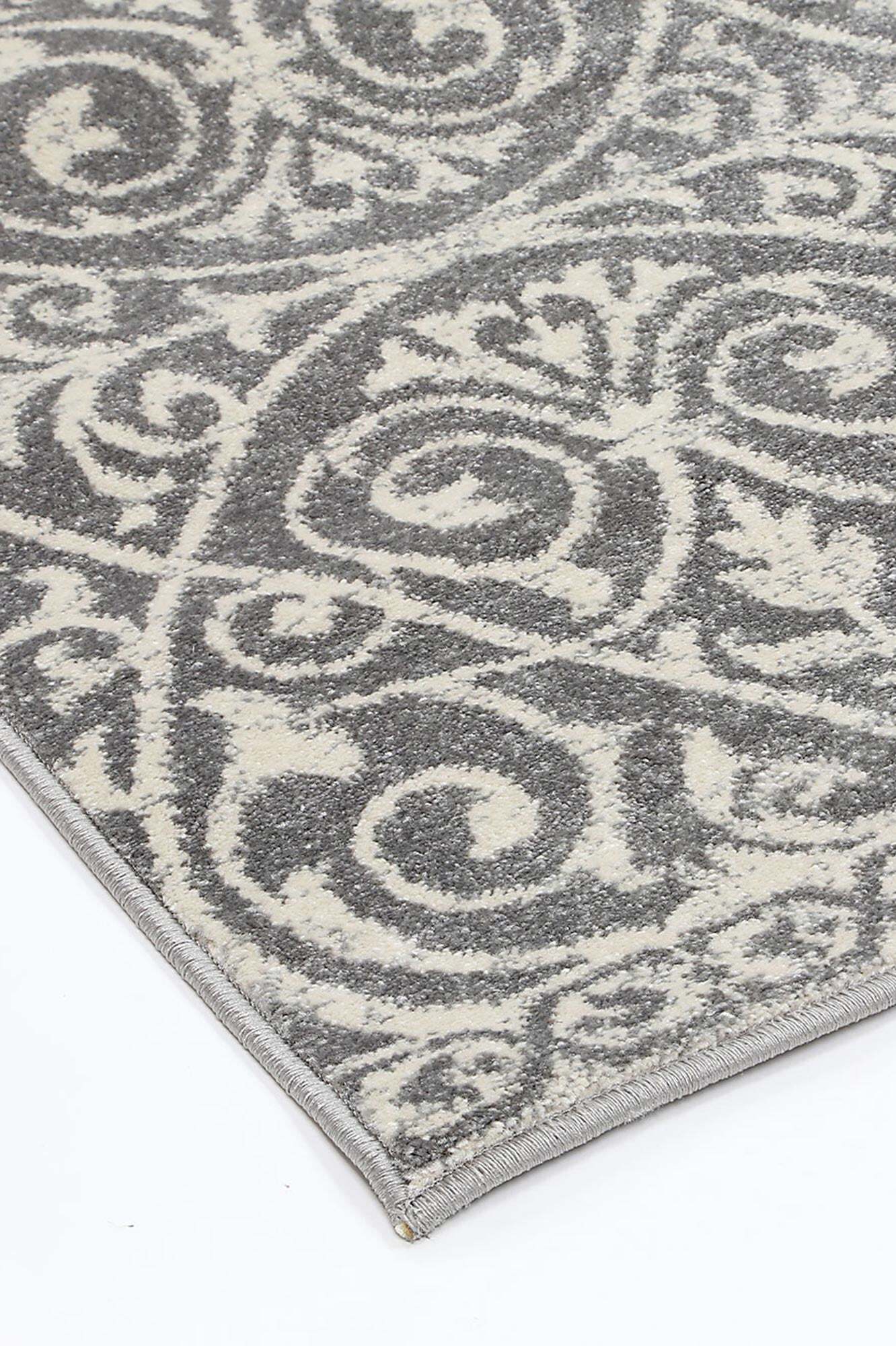 Large View Donna Traditional Lattice Rug