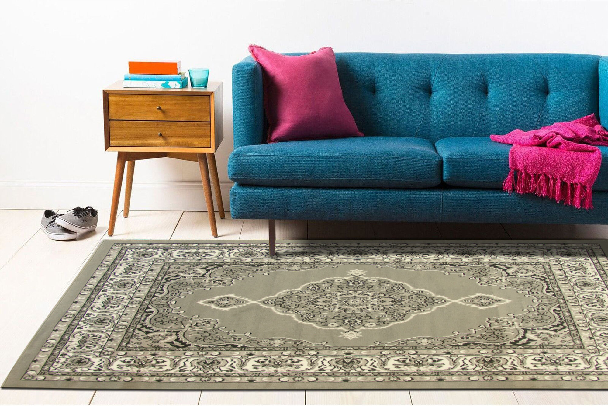 Large View Atlanta Traditional Medallion Rug