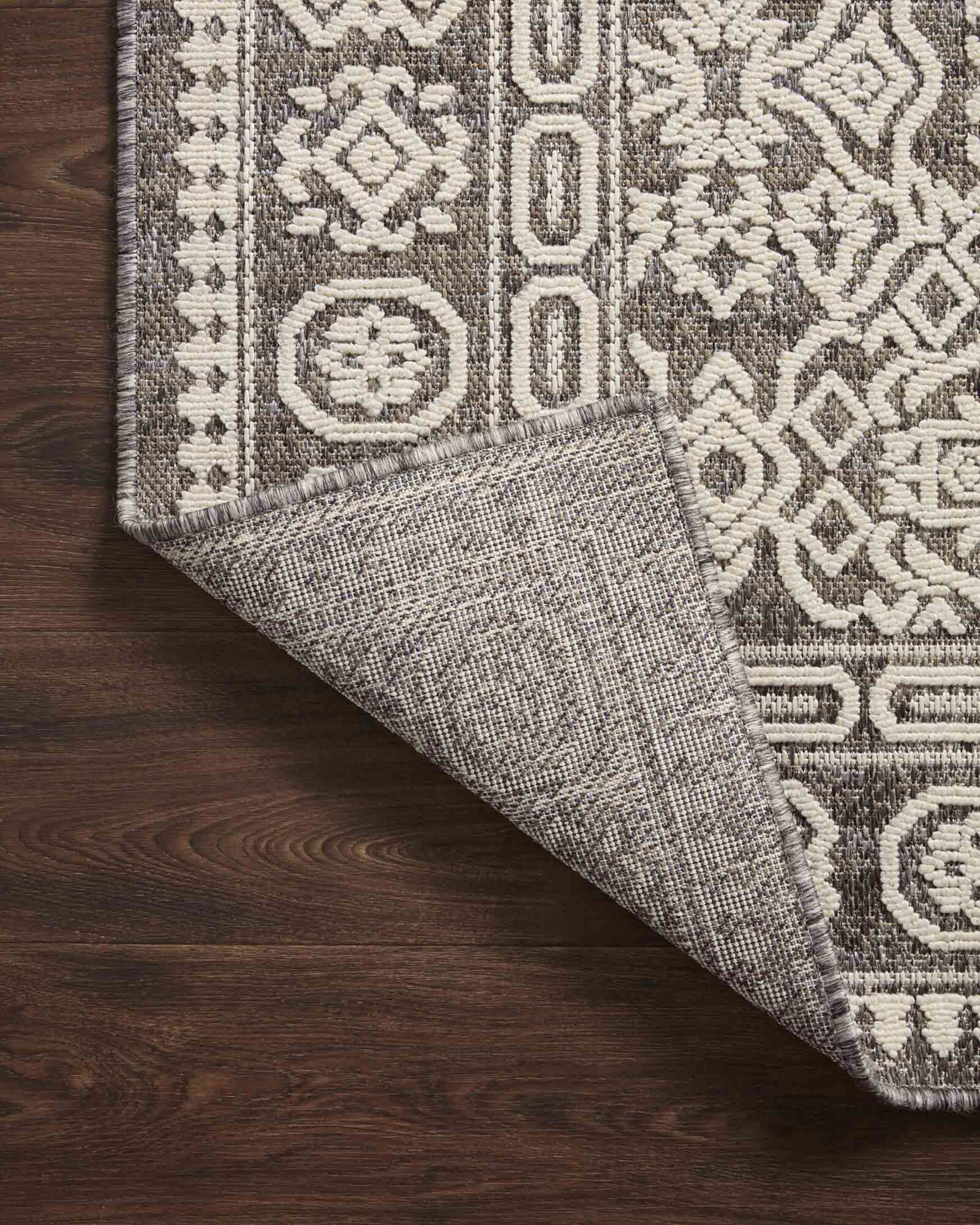 Large View Alfresco Medallion Patio Rug