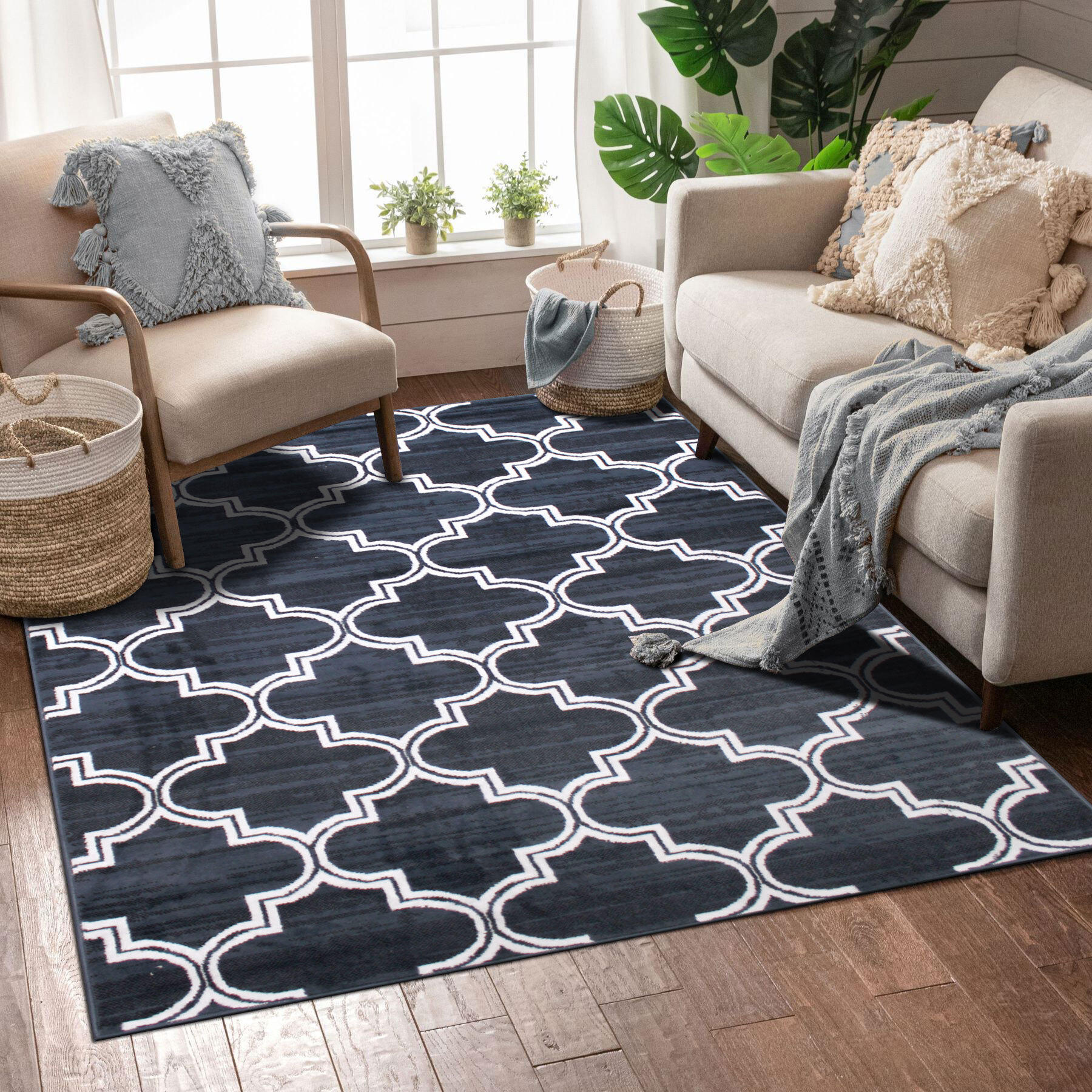 Large View Axel Contemporary Trellis Rug