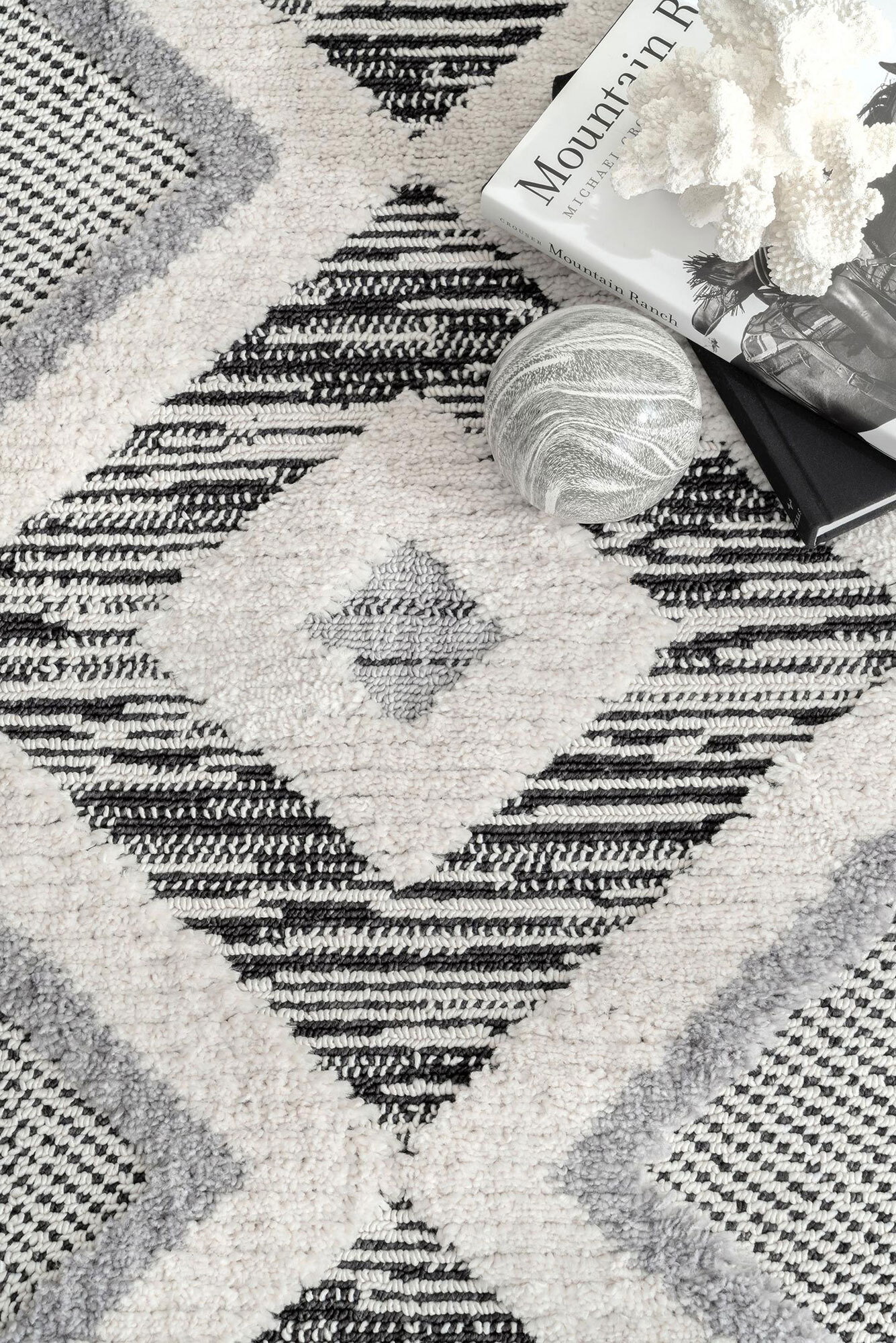 Aroma Fringed Moroccan Rug
