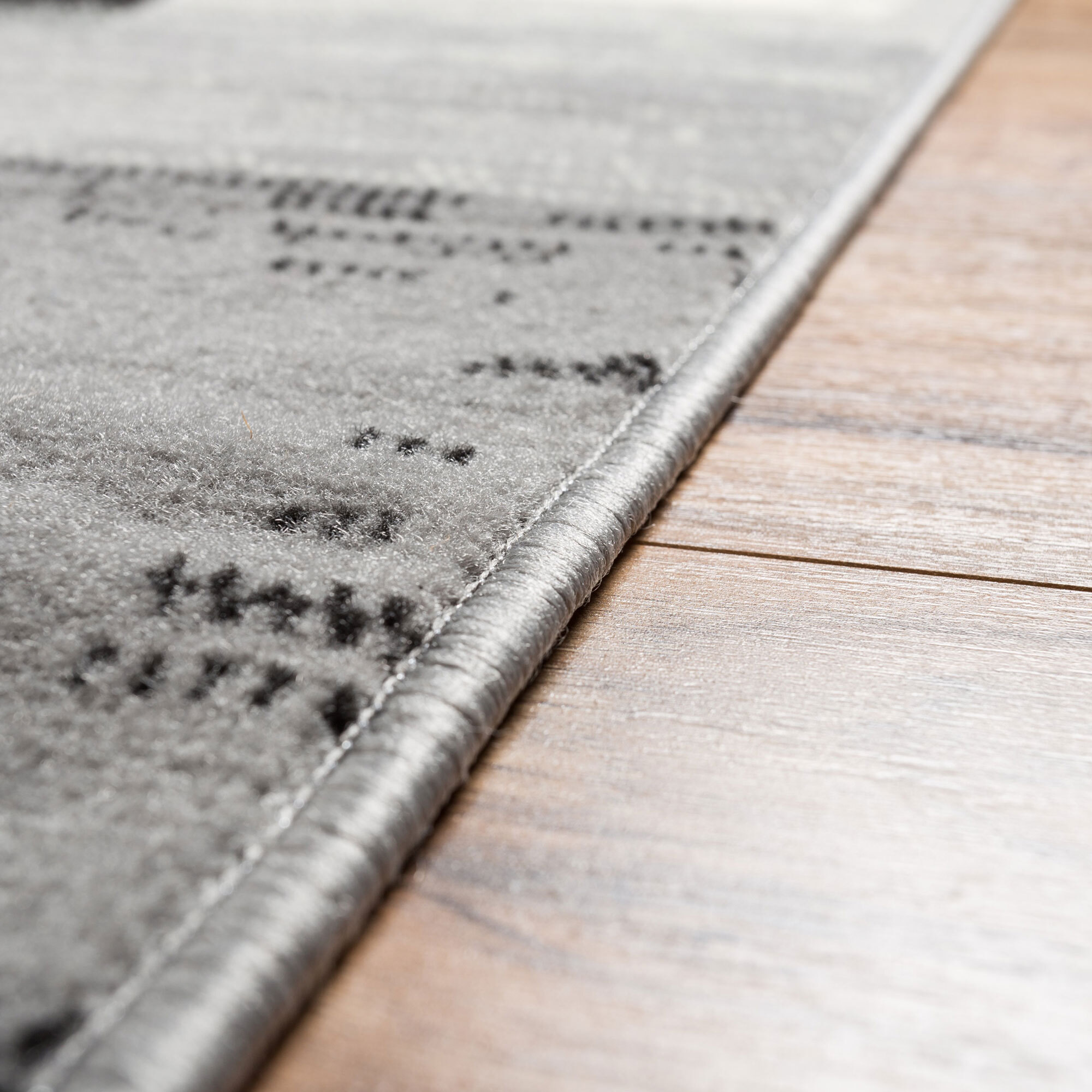 Large View Axel Modern Square Pattern Rug