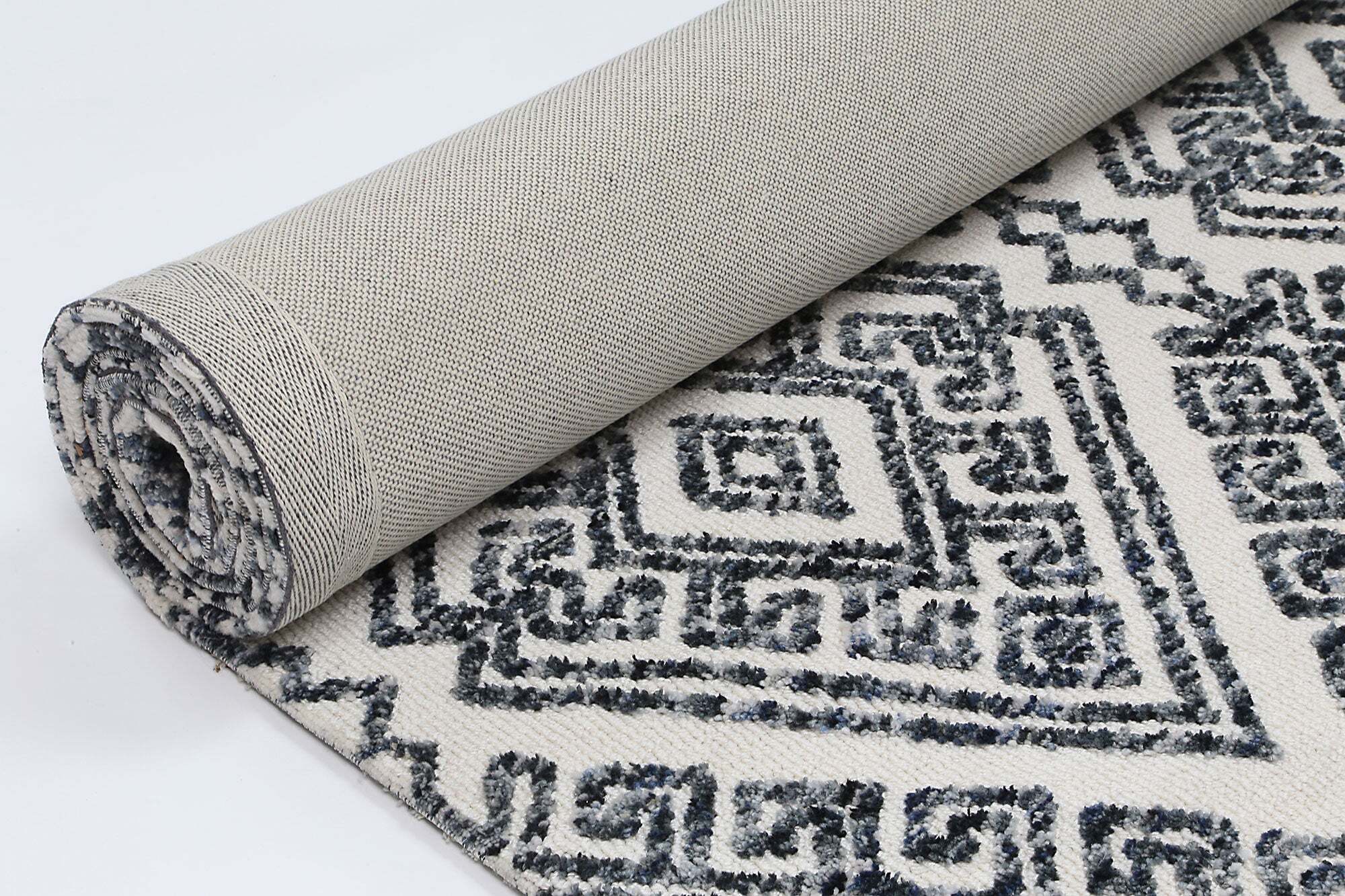 Large View Amir Diamond Flatweave Rug