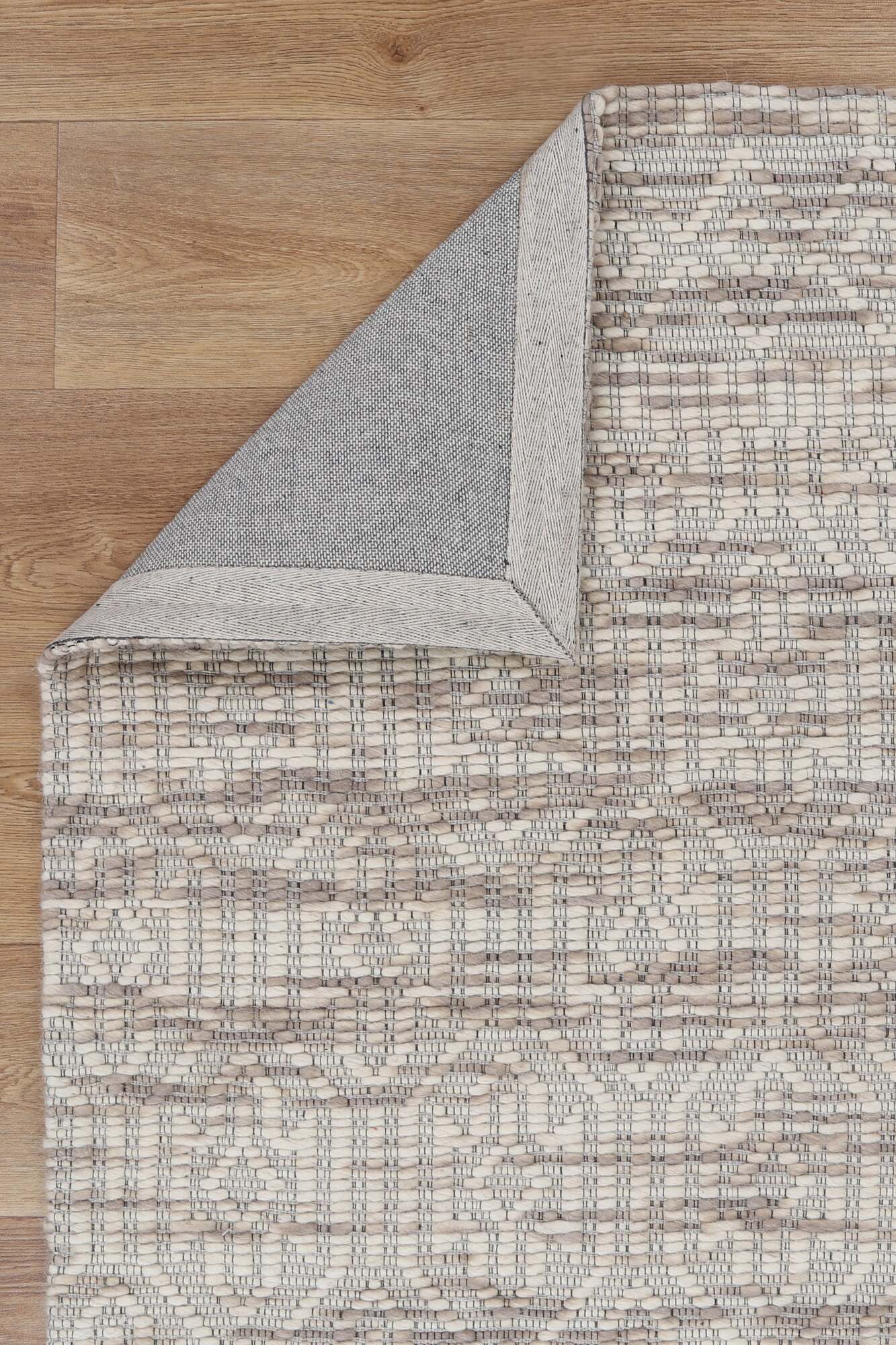 Large View Chea Geometric Wool Rug