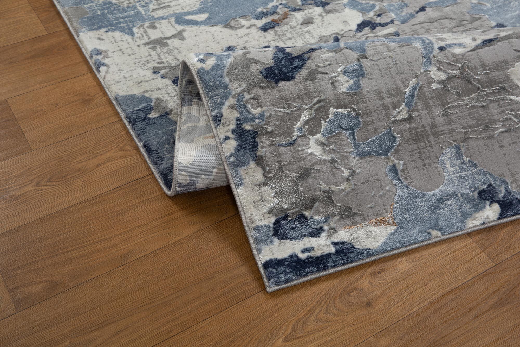 Large View Cloud Modern Abstract Rug